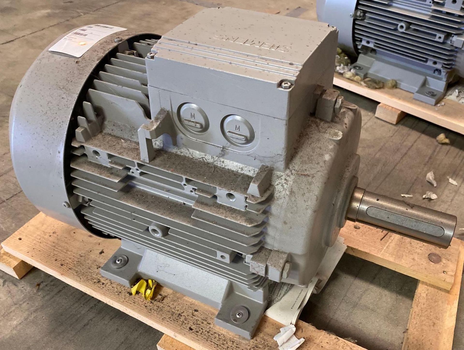 NEW IN BOX Siemens AC Motor - Image 3 of 6