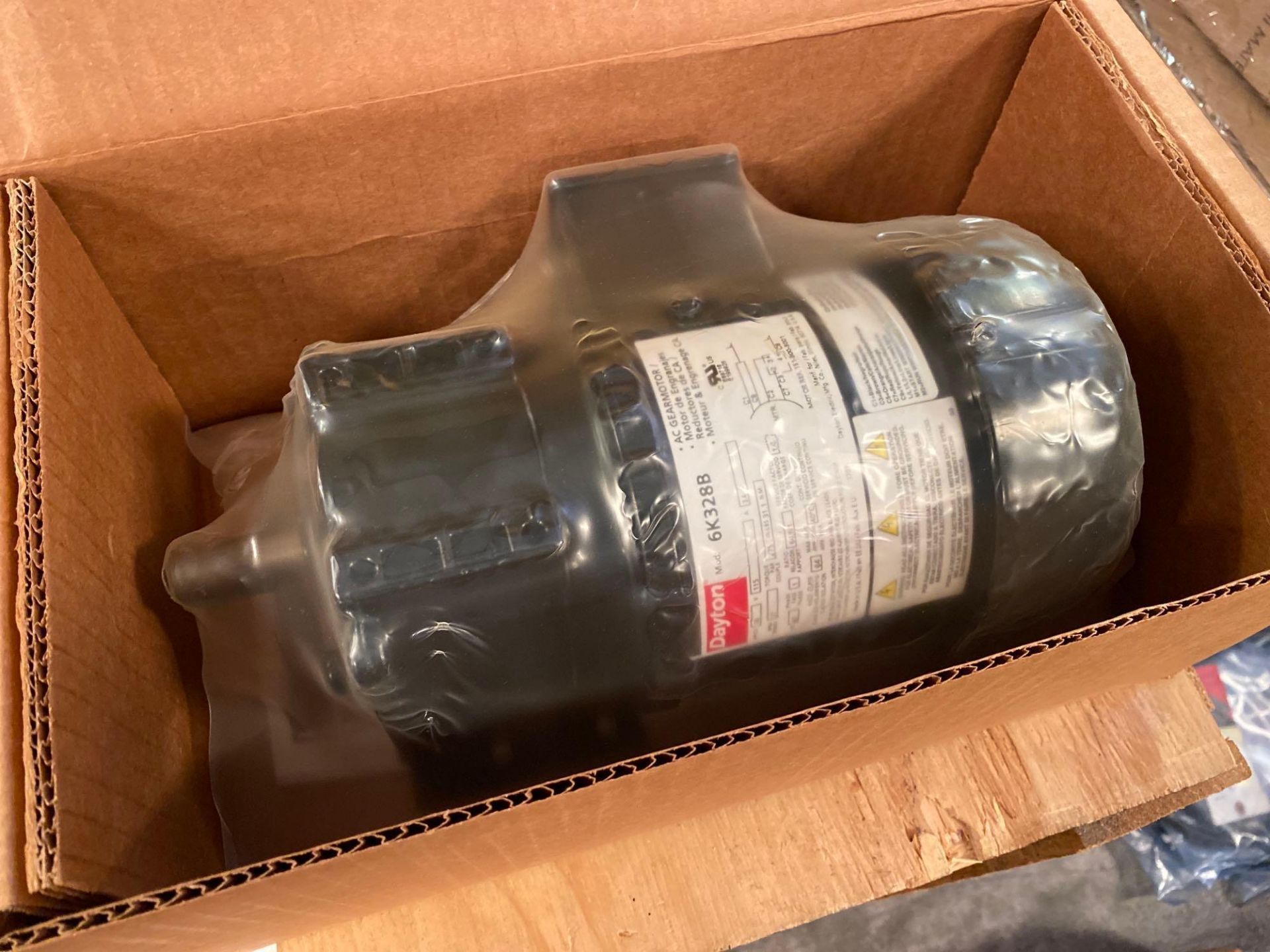 Lot of (2) NEW IN BOX Dayton Gearmotors - Image 2 of 6