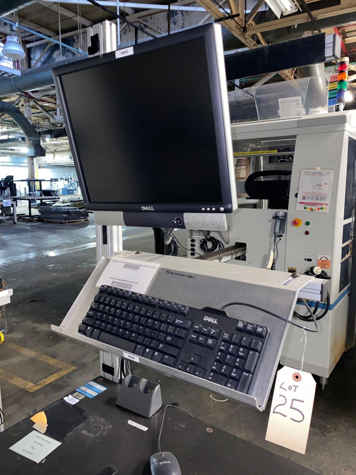 Packaging Table w/ 75lb Mettler Toledo Scale & Computer - Image 4 of 5