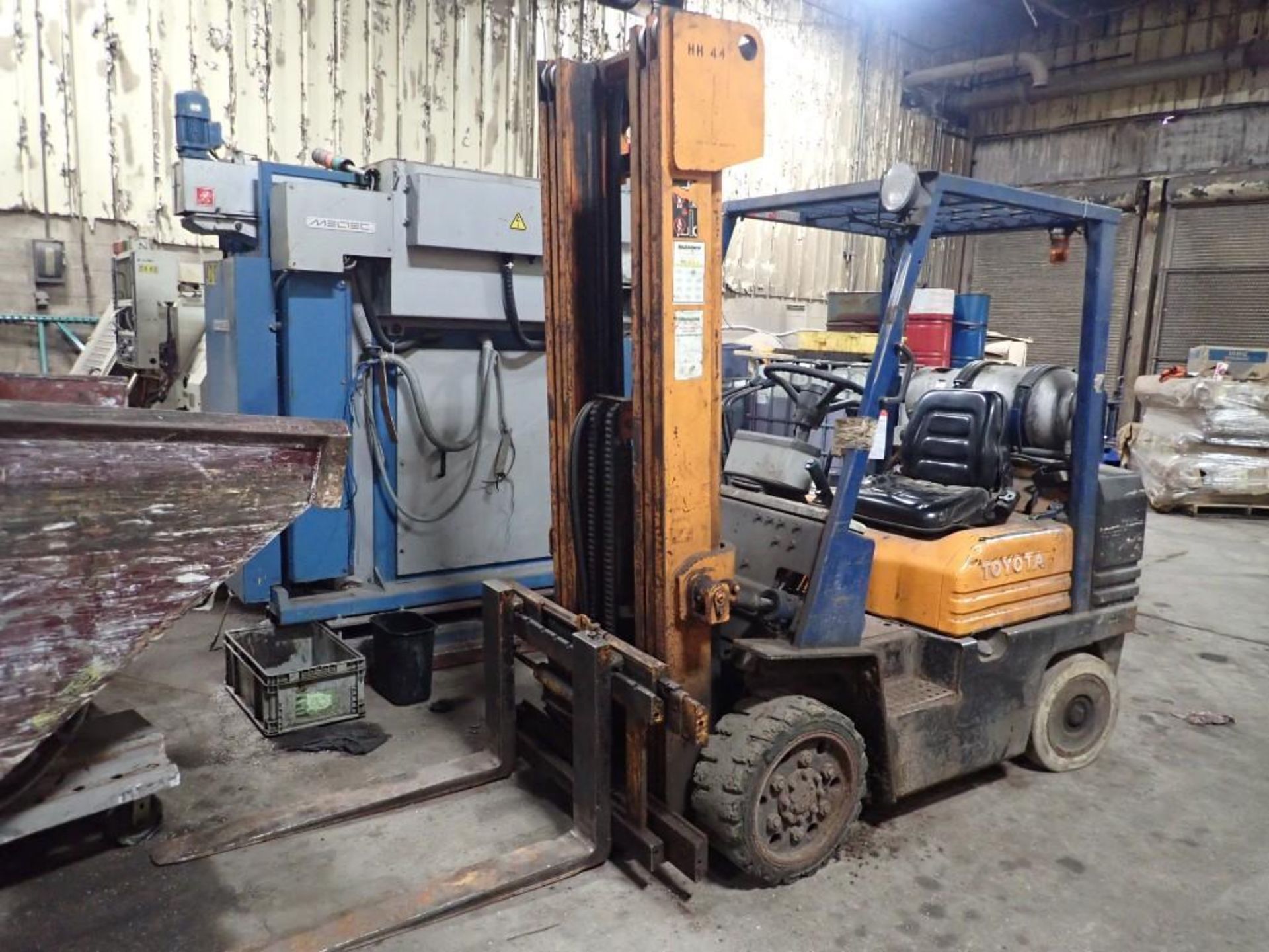 5,000 Lb Toyota Forklift