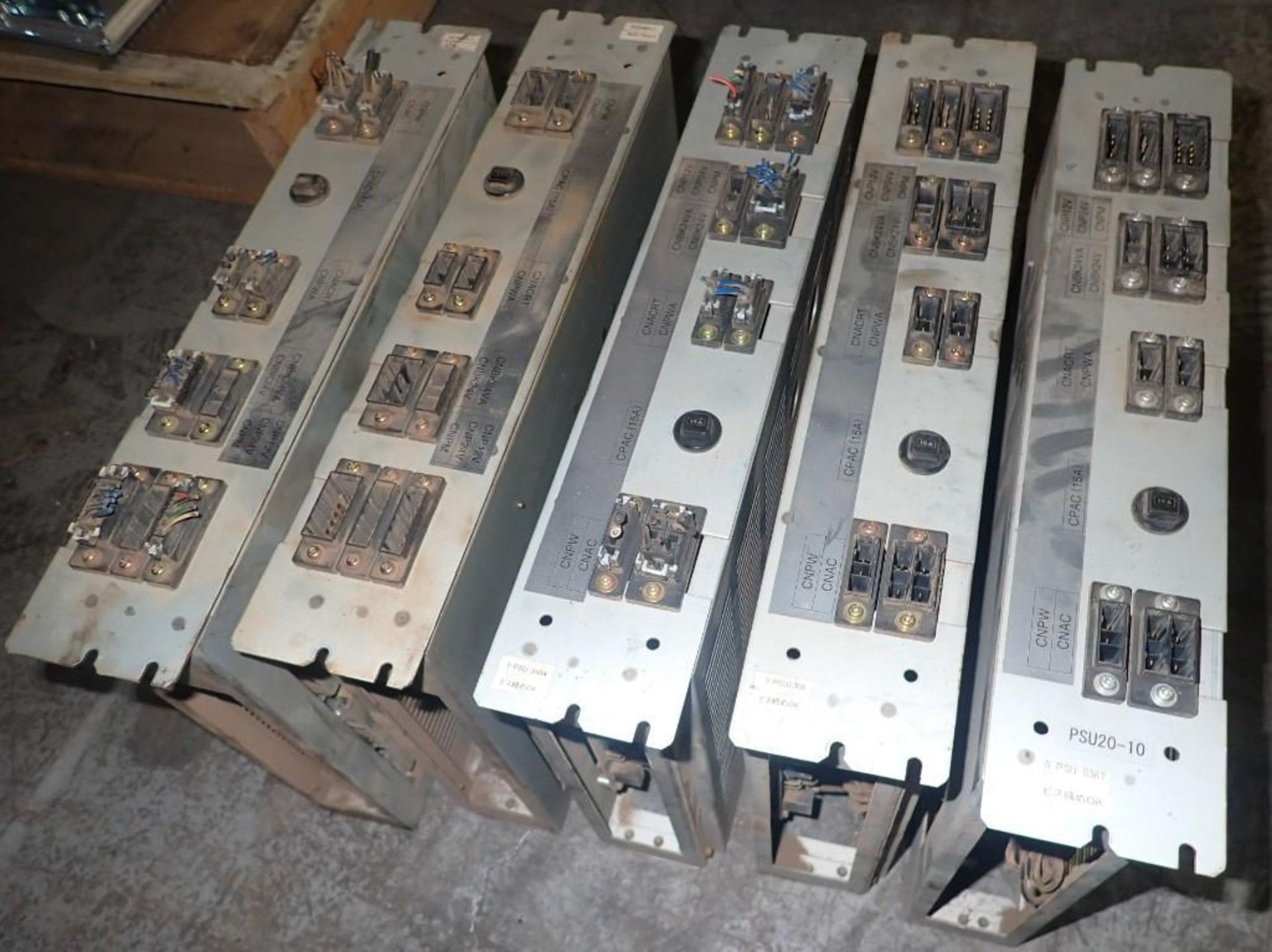 Lot of (5) Nachi #PSU20-10 Drives