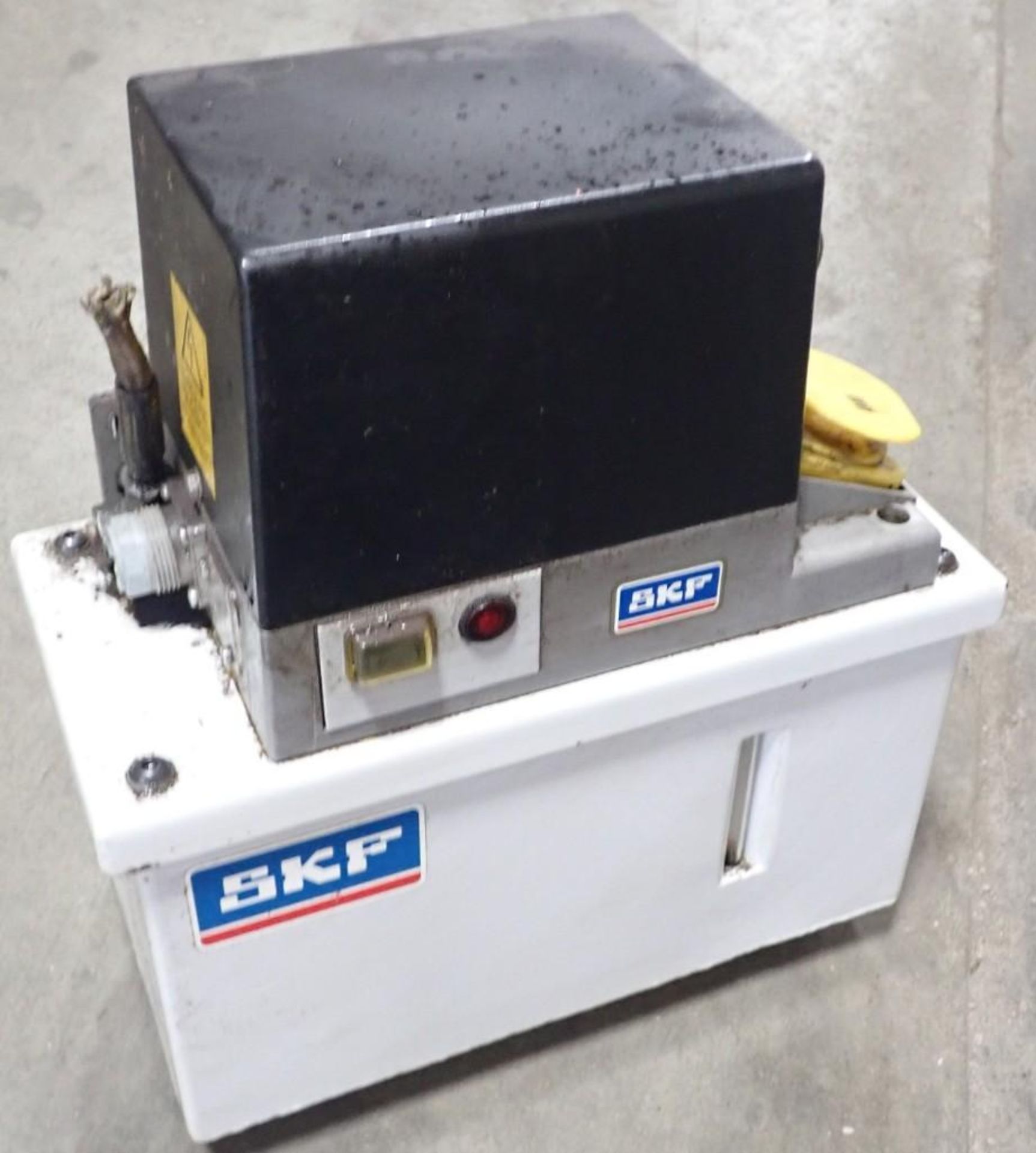 SKF #MKU2-BW4-20003-V2+428 Lubrication Unit