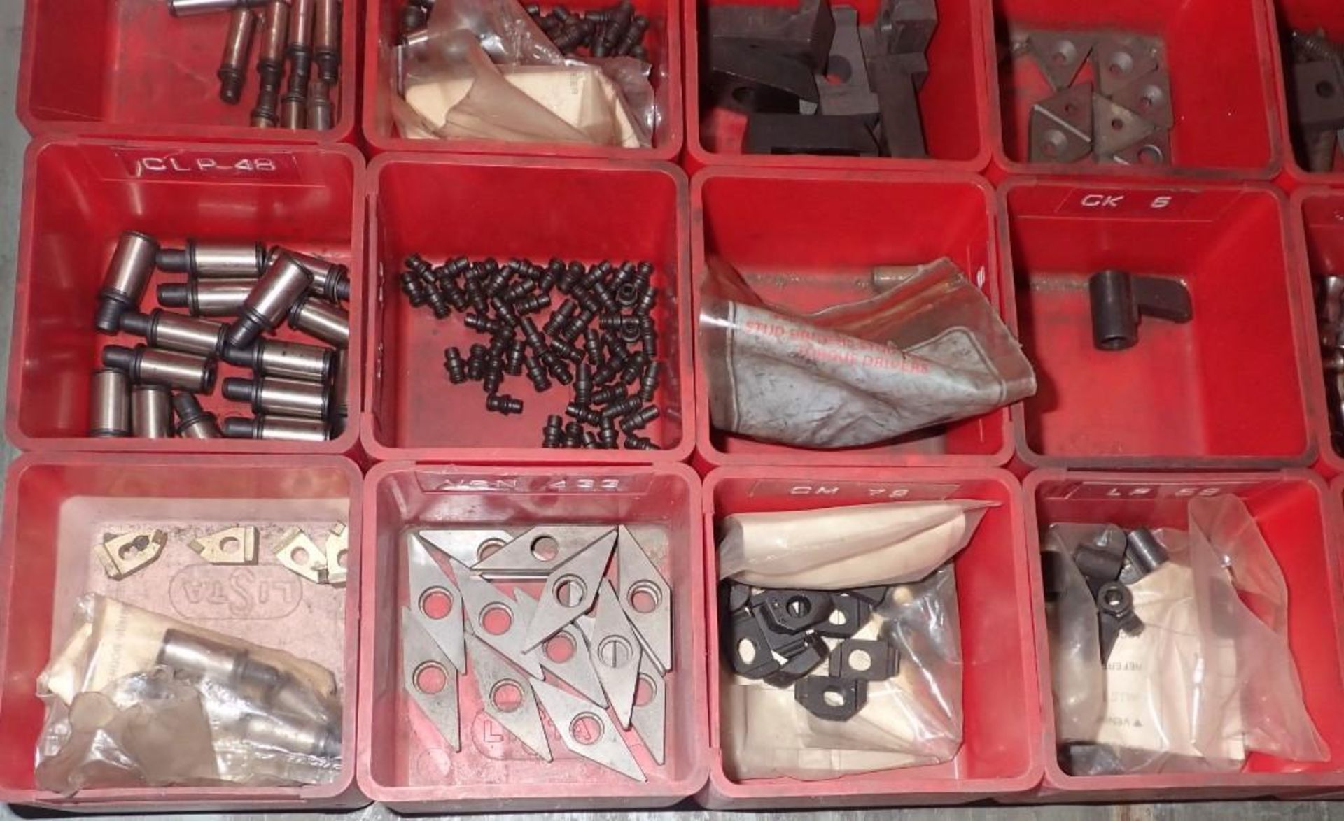 Lot of Carbide Inserts, Screws & Misc - Image 8 of 9