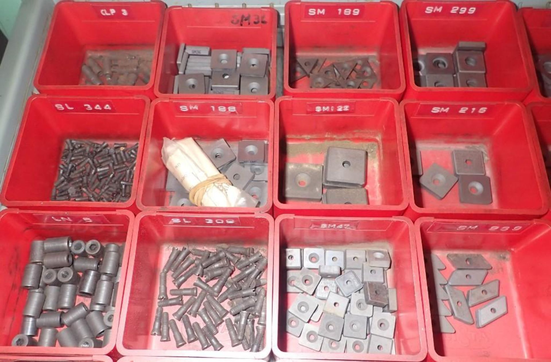 Lot of Carbide Inserts, Screws & Misc - Image 2 of 8