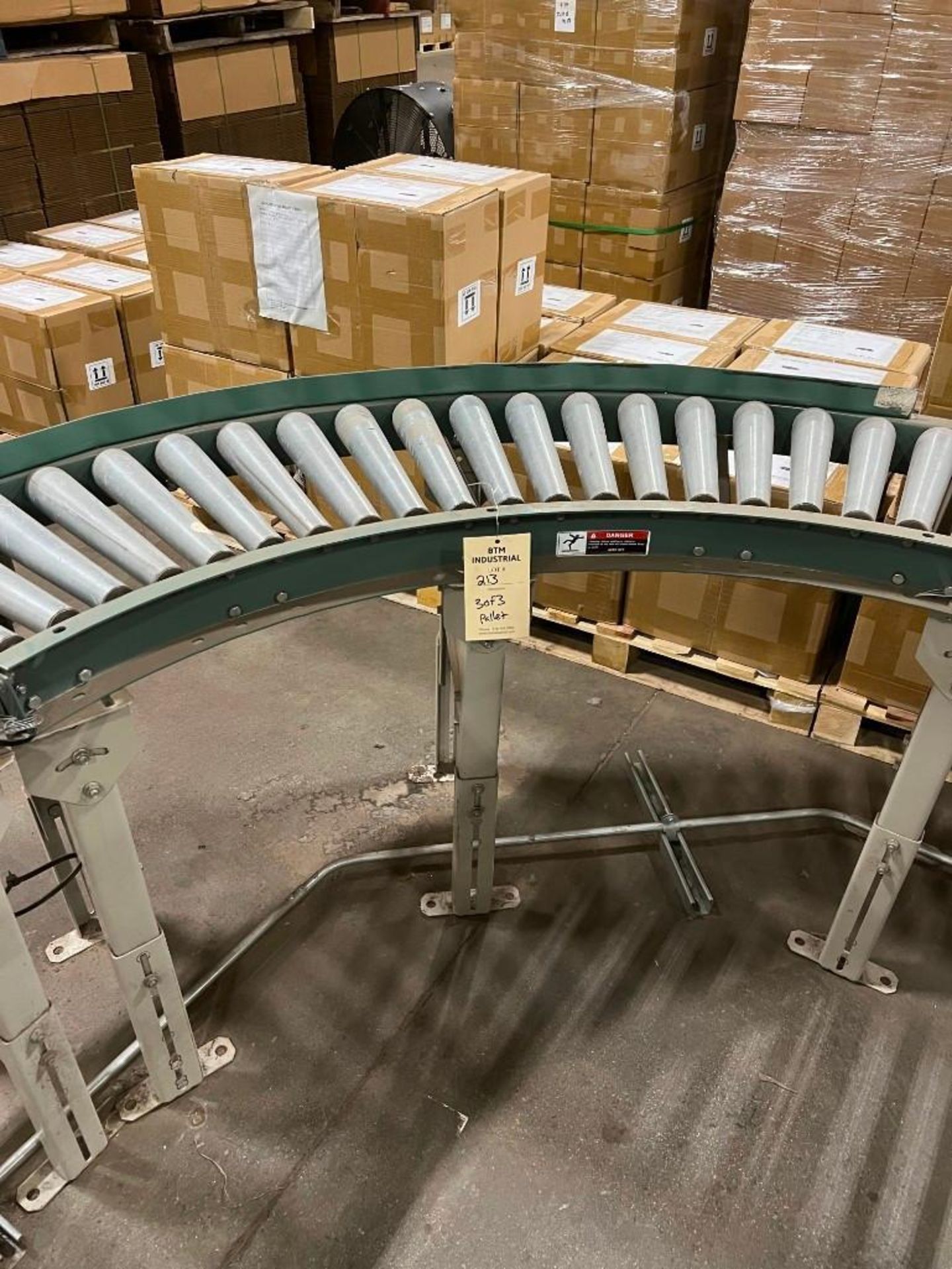 (4) 90 Degree Curve Conveyor - Image 8 of 11