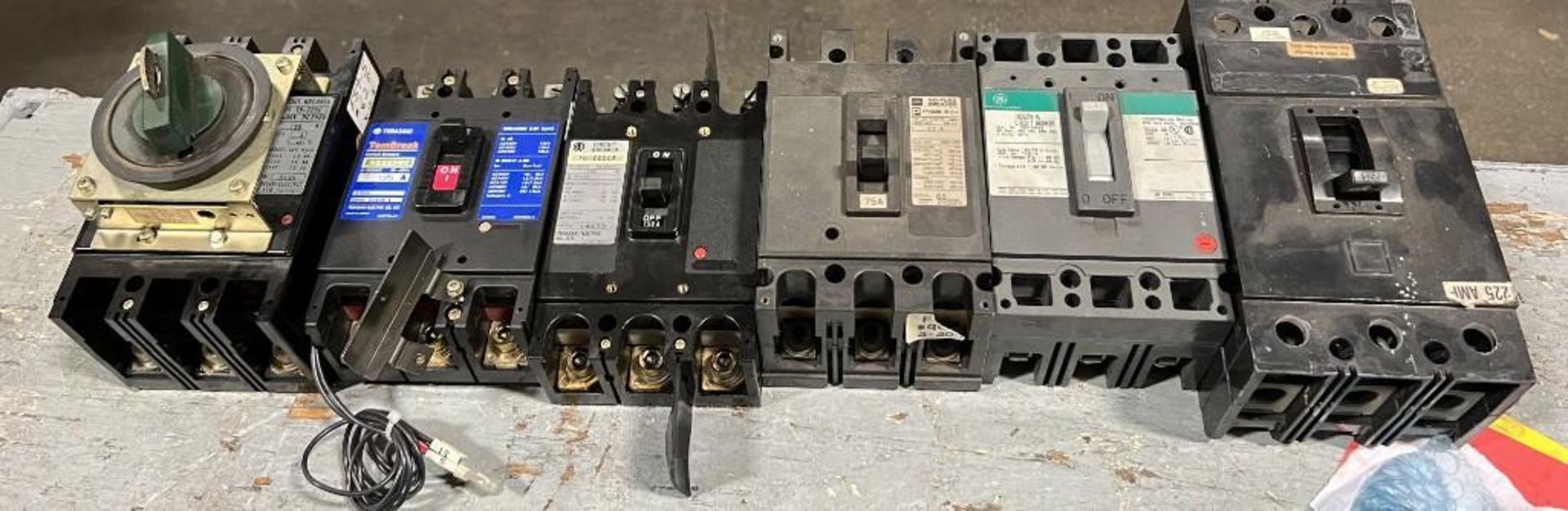 Lot of (6) Misc. Circuit Breakers