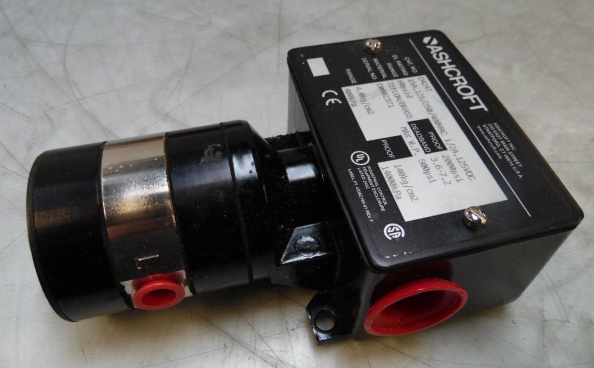 NEW Ashcroft Differential Pressure Switch, # D424T, 60 PSID - Image 2 of 5