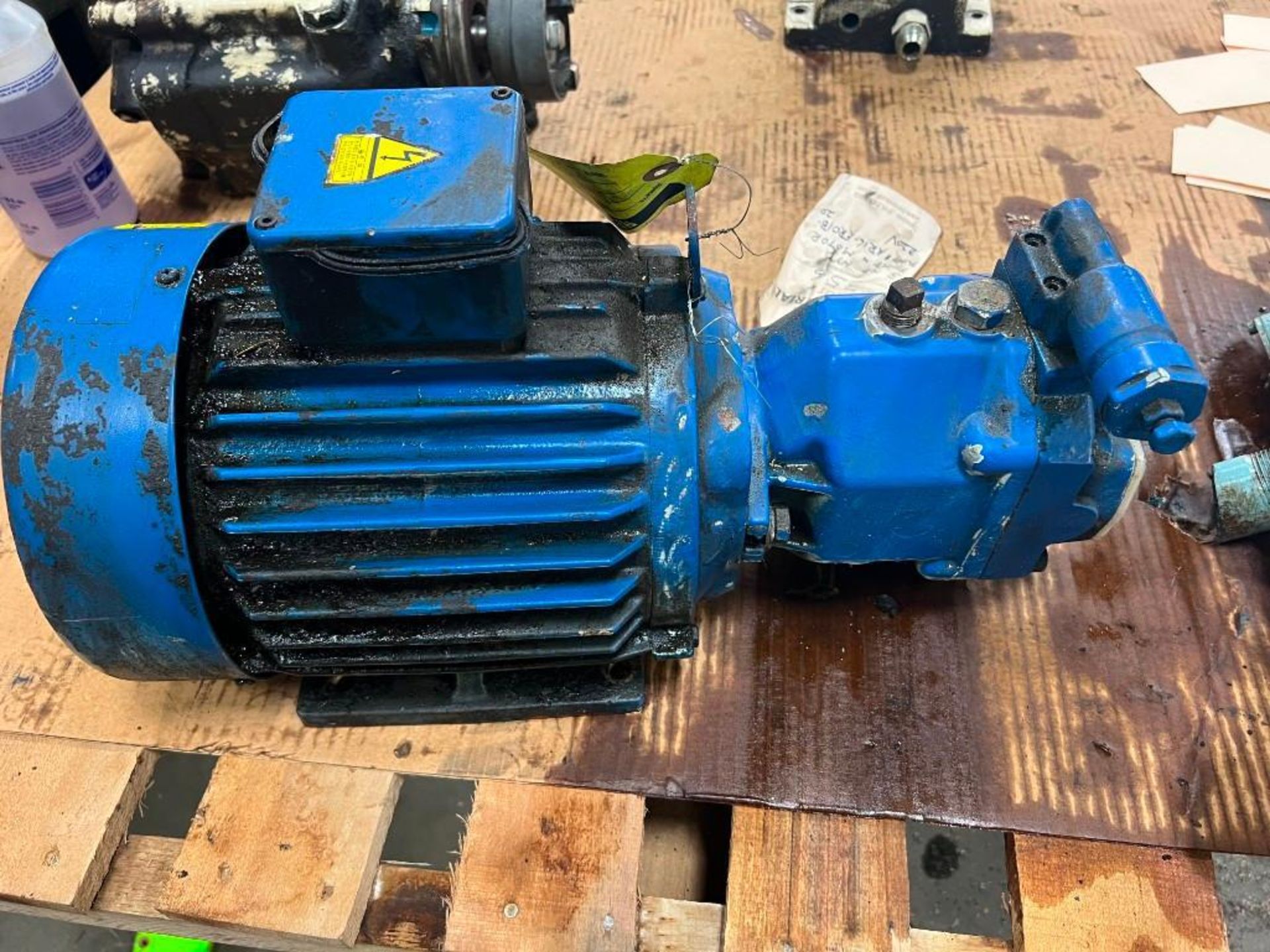 Refurbished - Yuken #AR16-FR01B-20 Piston Pump with Motor