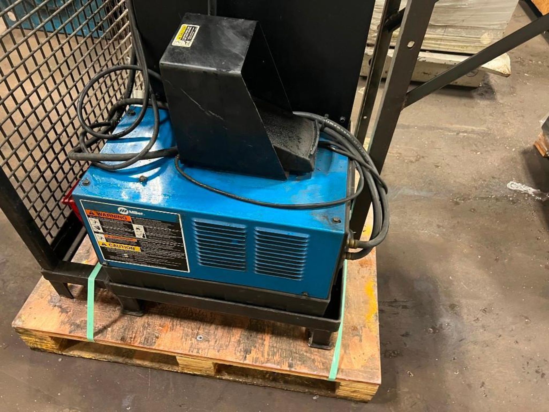 20 KVA Miller #SSW-2040ATT Resistance Spot Welder - Image 6 of 9