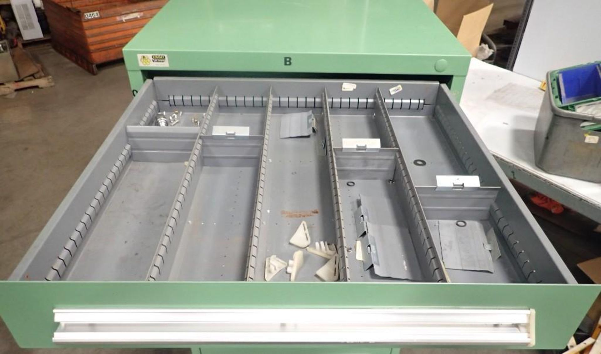 11 Drawer Stanly Vidmar Tool Cabinet - Image 6 of 16