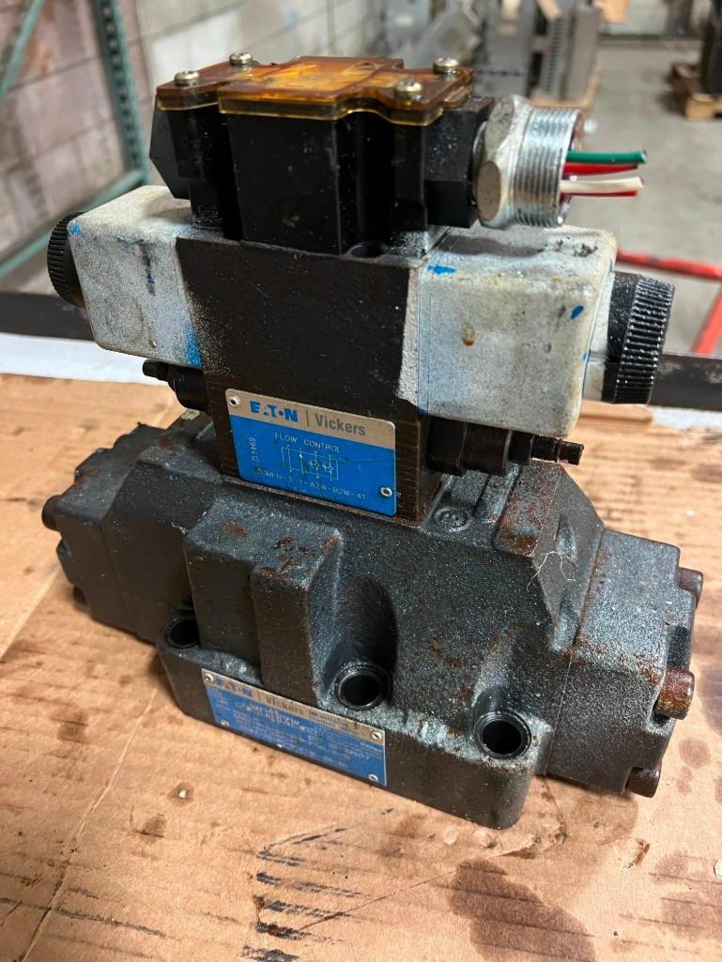 Vickers Directional Control Valve