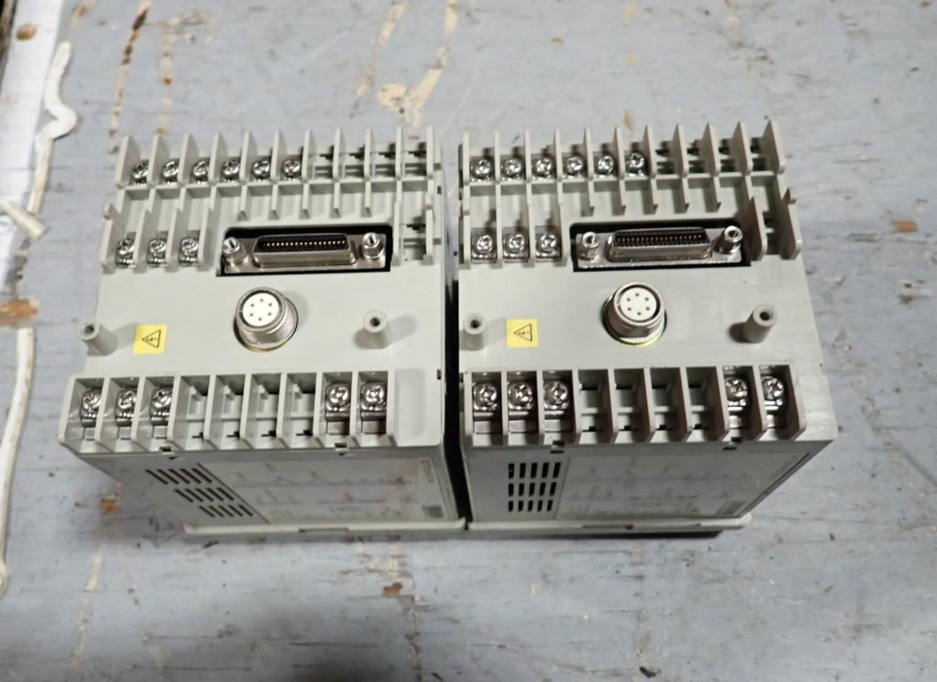 Lot of (2) Ono Sokki Comparator Digital Gauges, #DG-4240 - Image 4 of 4