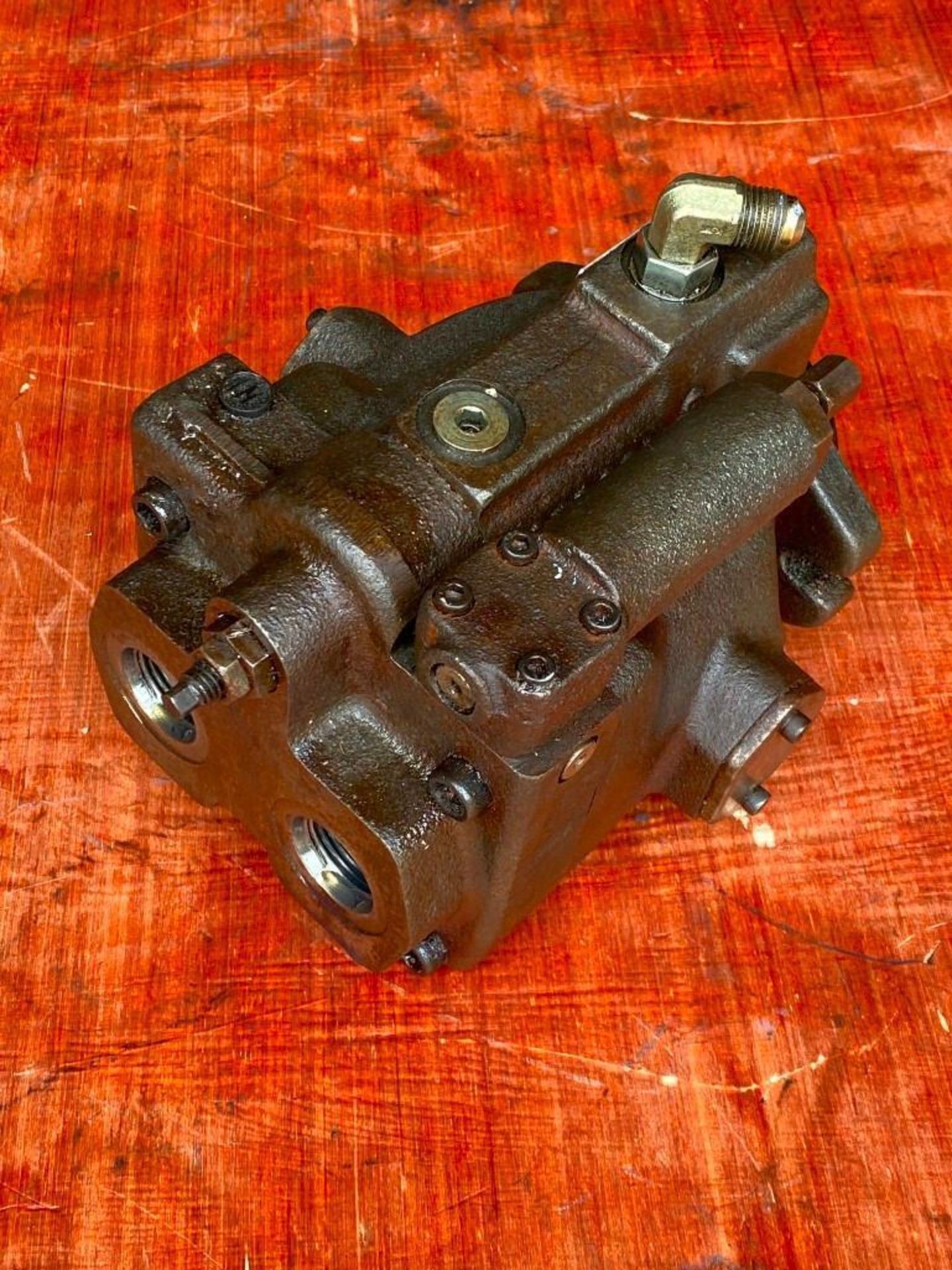 Parker #PVP1620BR212 Hydraulic Pump - Image 3 of 5