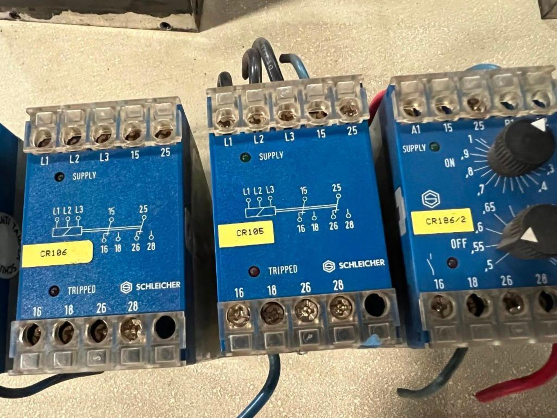 Lot of (4) Schleicher Safety Relays - Image 2 of 5