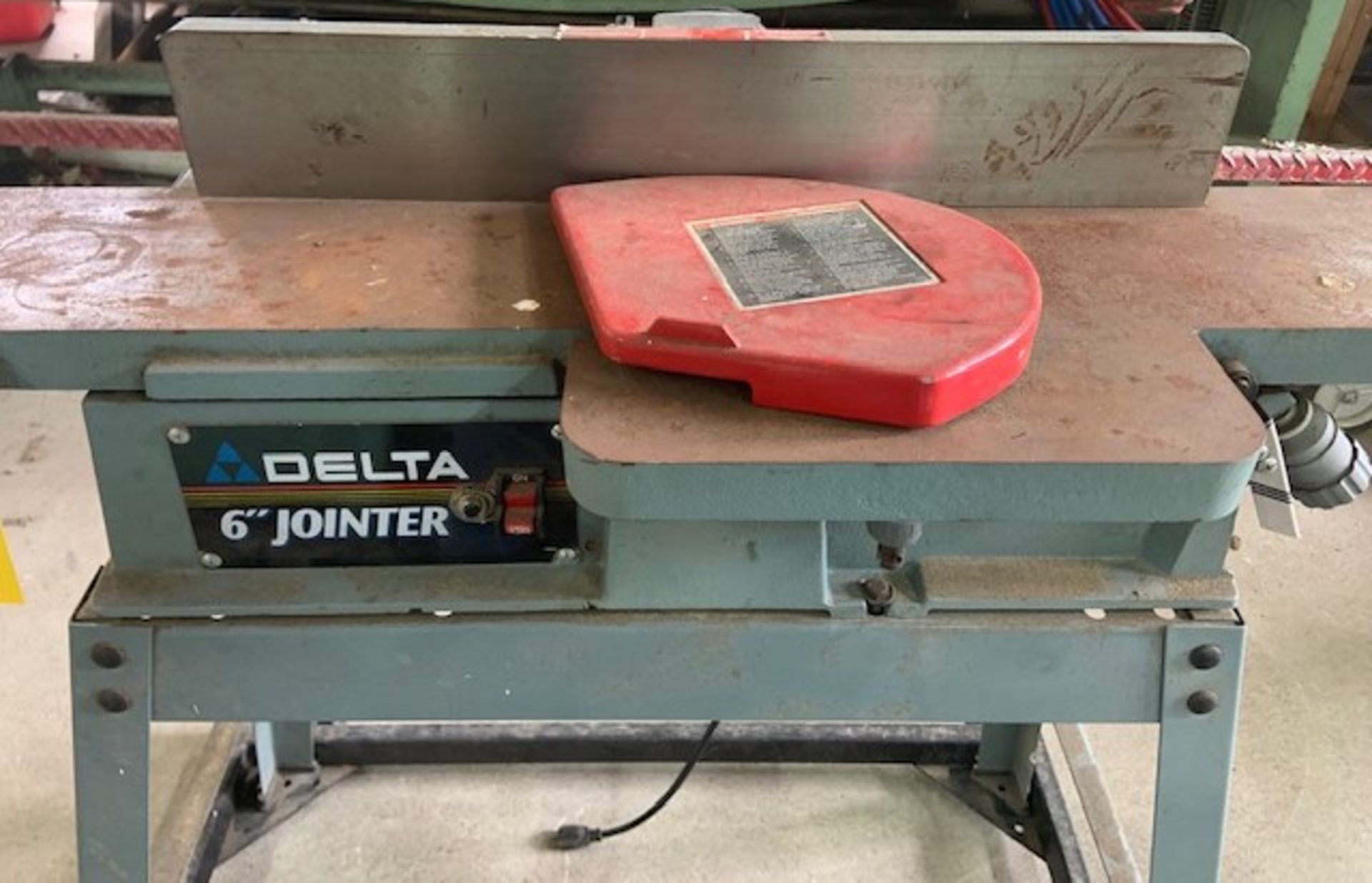 Delta 6" Jointer - Image 2 of 4