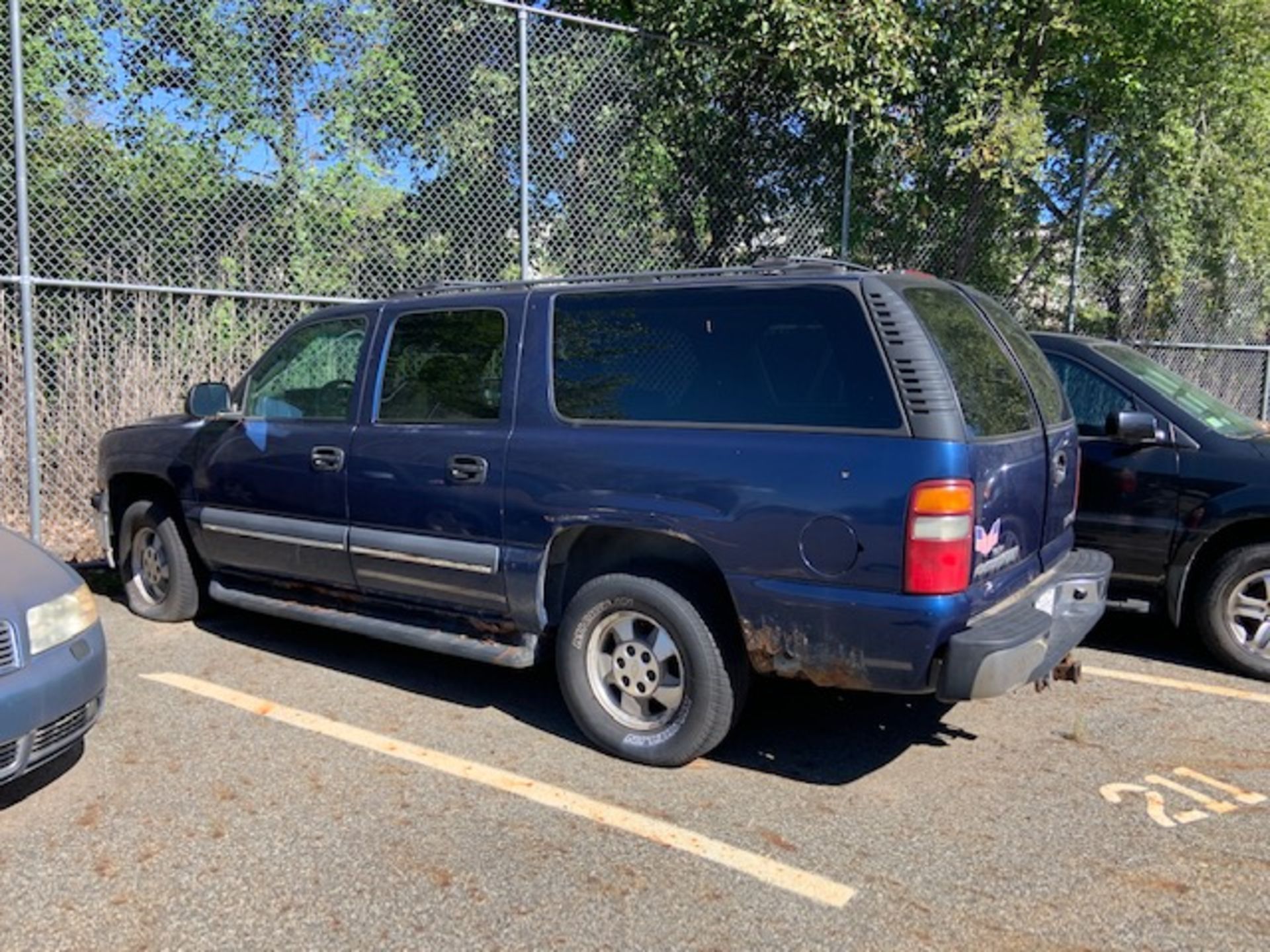 2003 CHEVROLET SUBURBAN, 1GNFK16Z93J163378, Location - Hackensack - Image 2 of 6