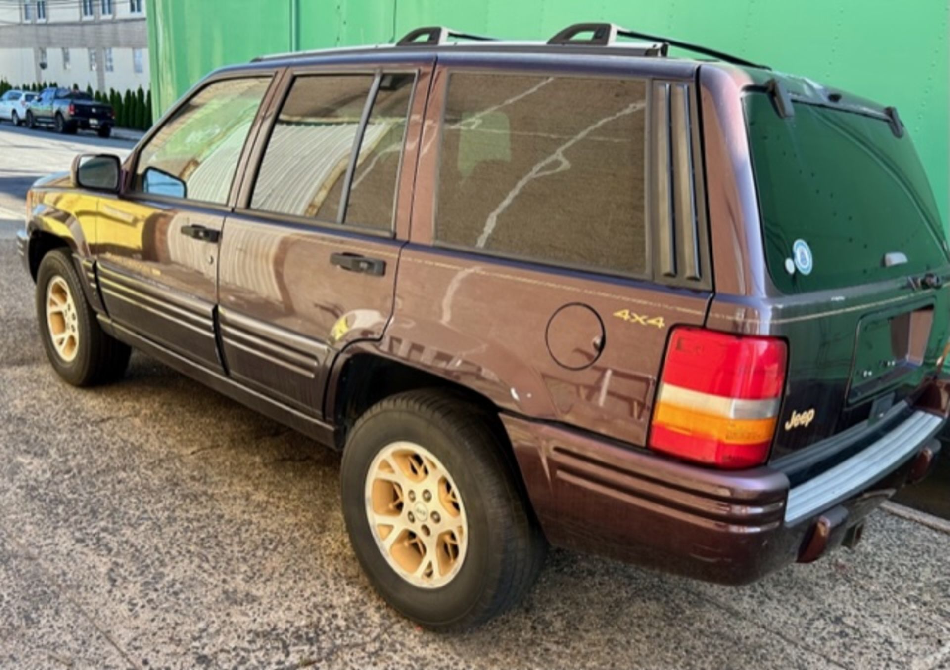 1995 Jeep Grand Cherokee Limited; VIN:1J4E278YOTC129819; Mileage UnKnown; NO KEY - Image 3 of 7