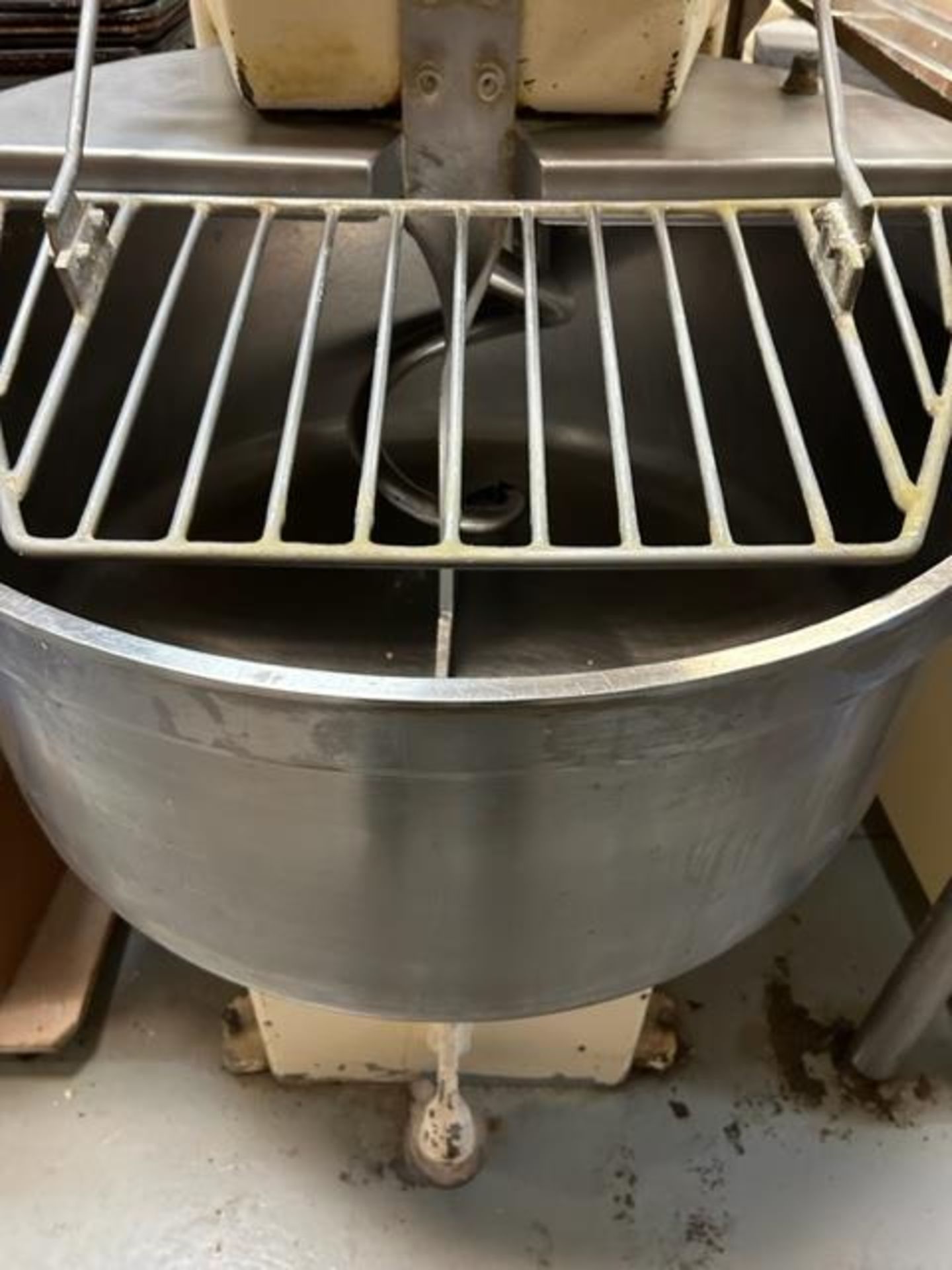 200 Qt. Spiral Mixer - Image 2 of 4