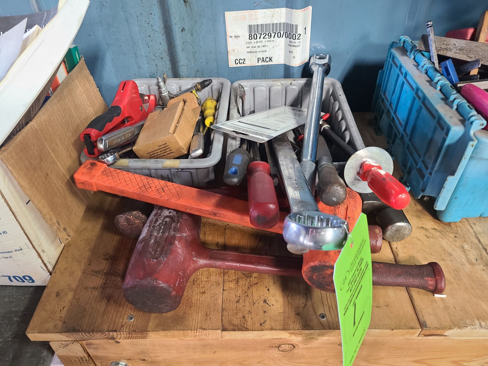 LOT OF MISC HAND TOOLS (HAMMERS; ALLEN WRENCHES; RATCHETS; CRIMPERS)