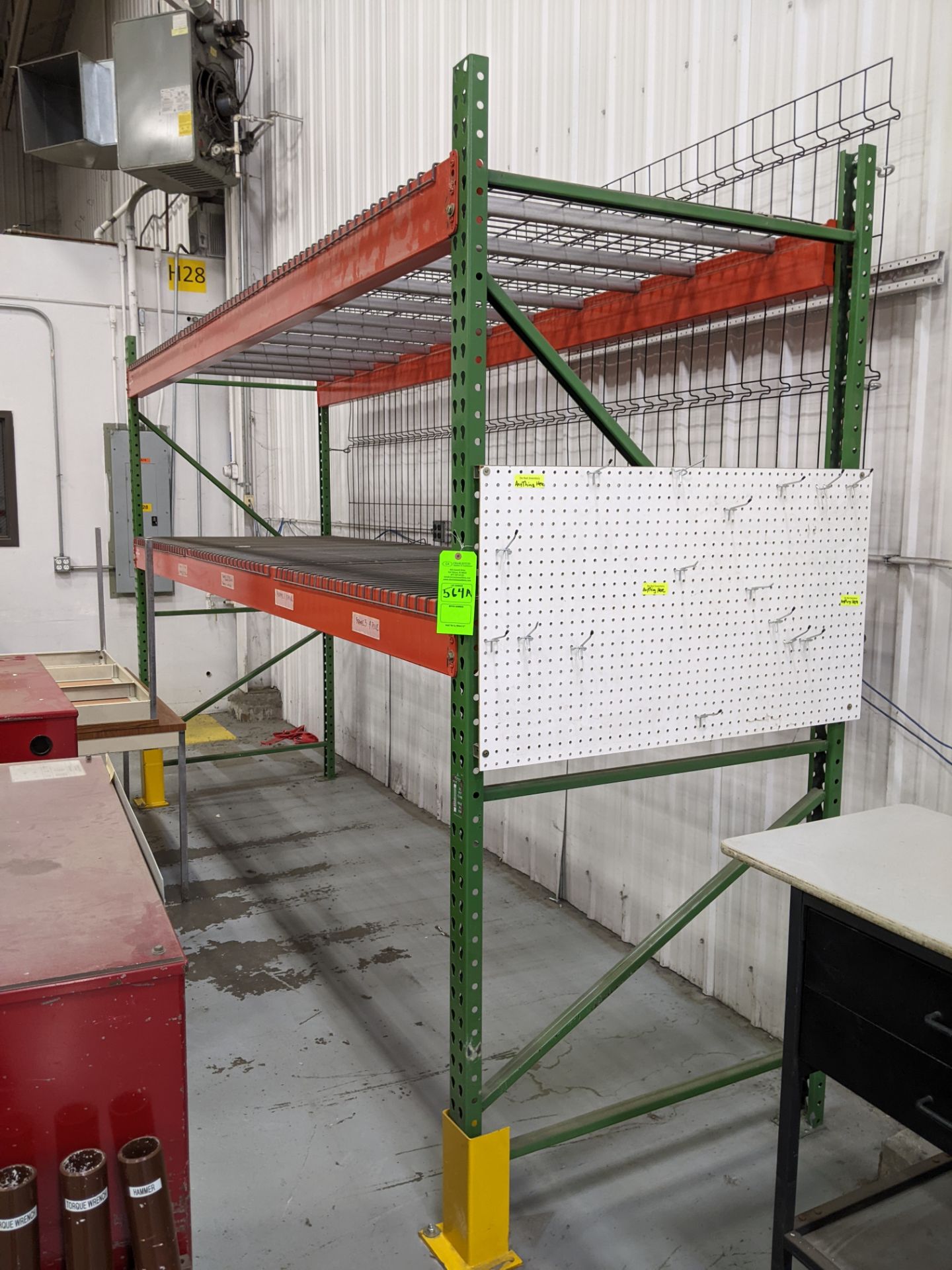PALLET RACKING W/WIRE DECKING; (2) 8 FT UPRIGHTS; (4) 10 FT CROSSBARS
