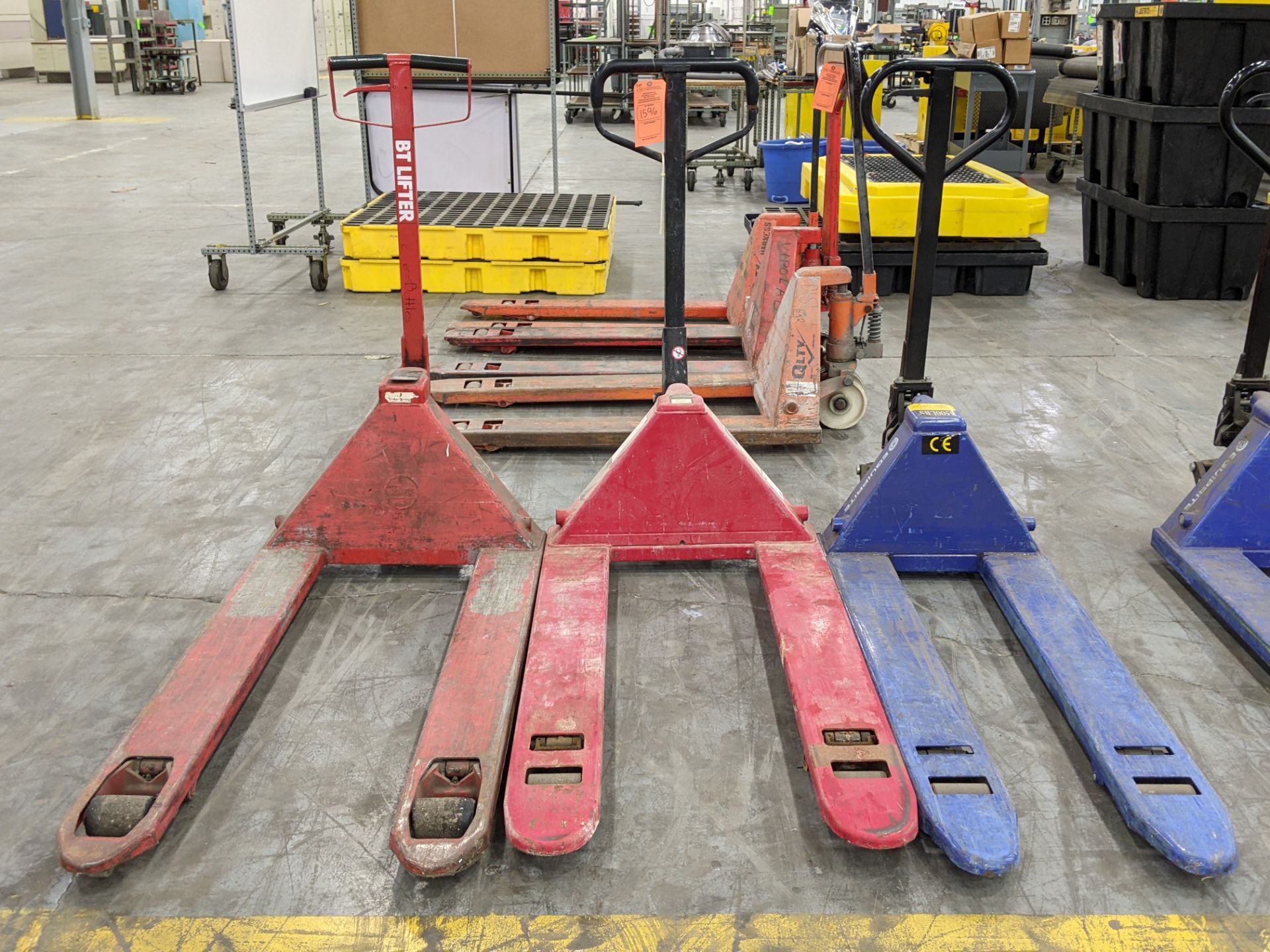 (3) VARIOUS LENGTH AND WEIGHT CAPACITY PALLET JACKS