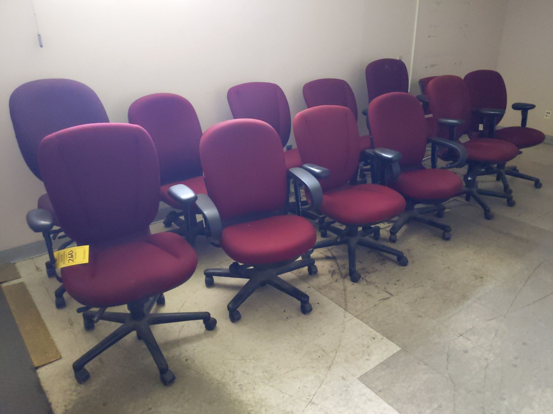 (12) OFFICE CHAIRS