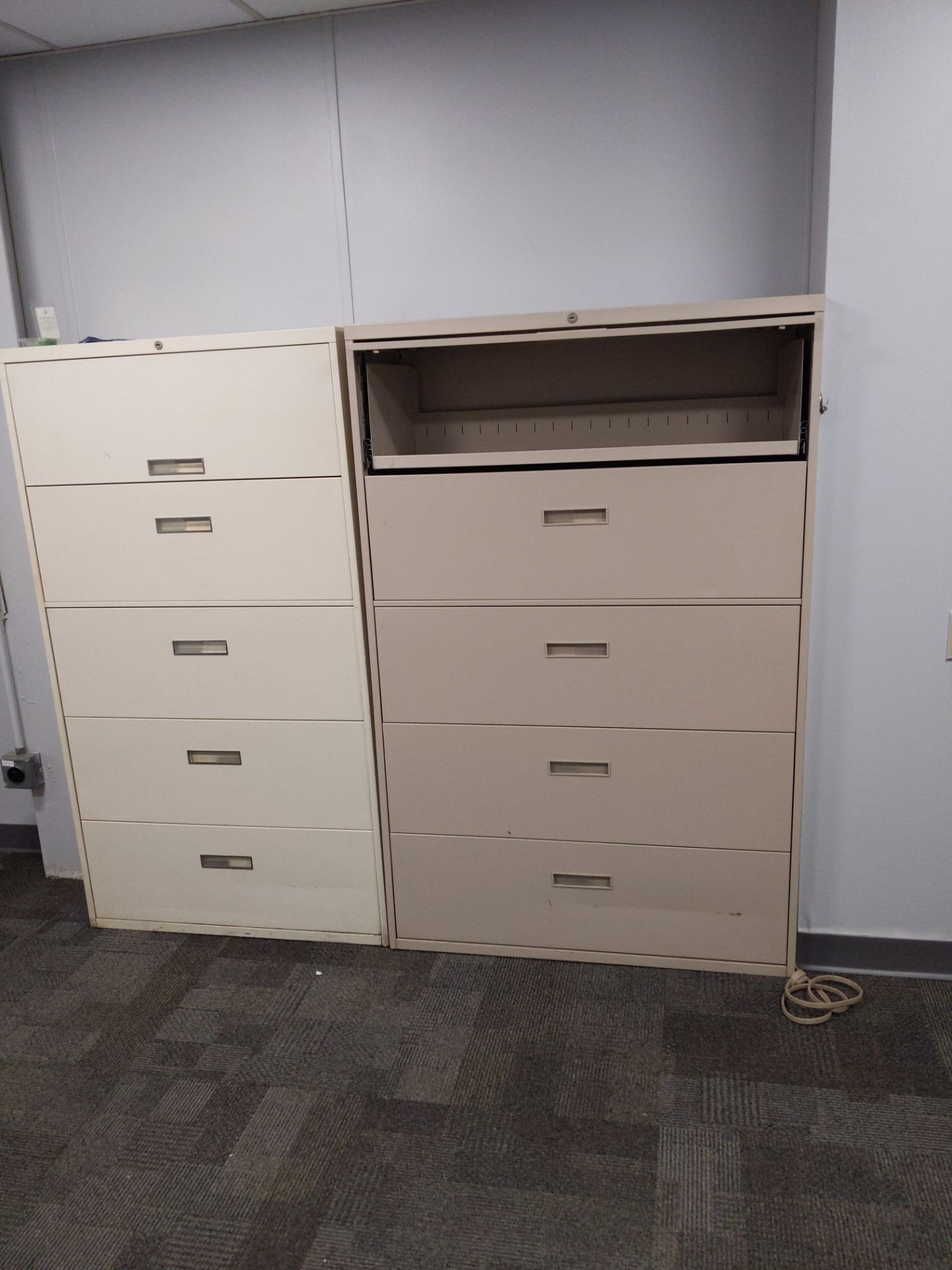 CONTENTS OF OFFICE- (3) FILING CABINETS & COLLAPSIBLE TABLE