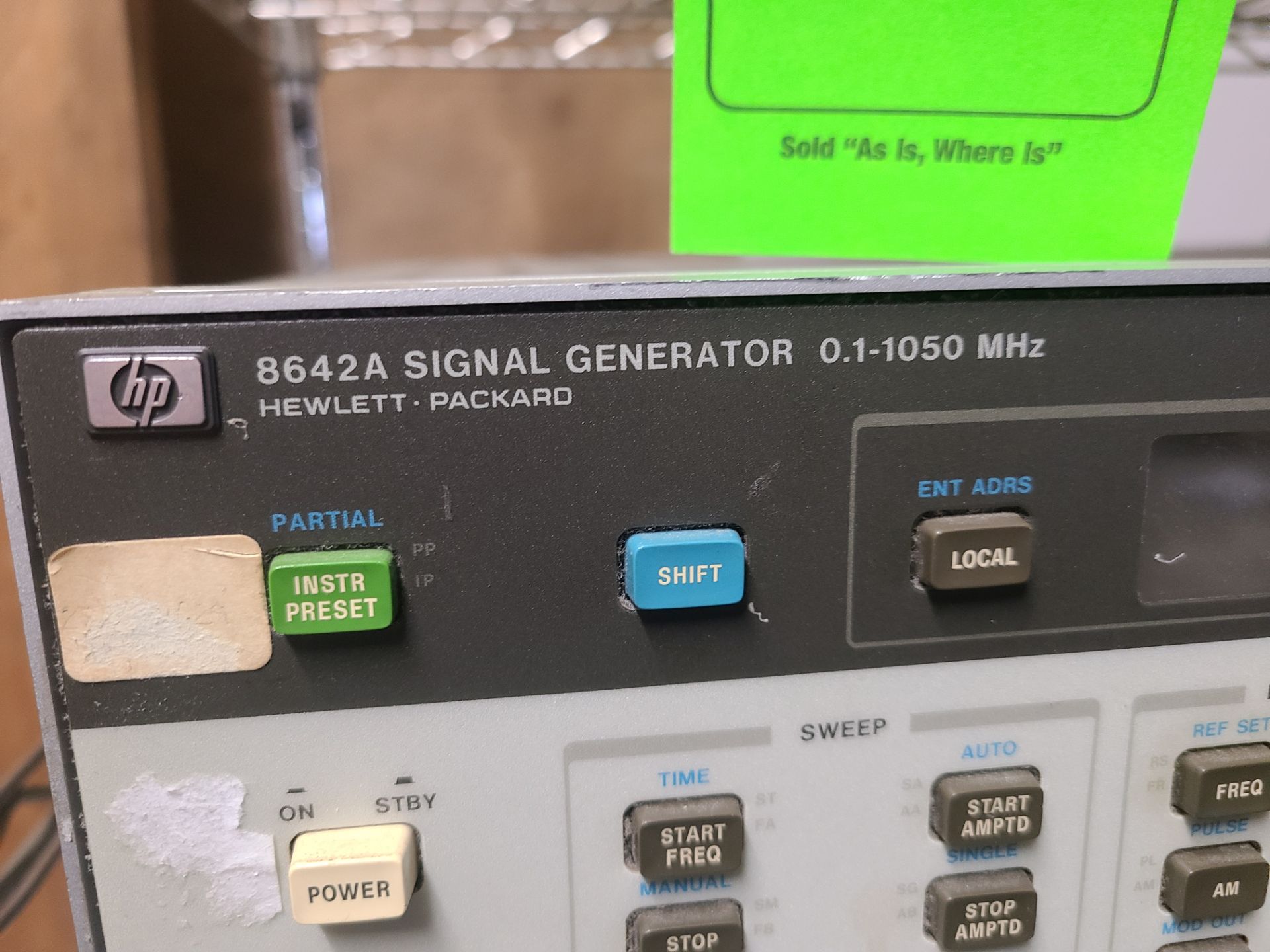HP 8642A SIGNAL GENERATOR - Image 2 of 2