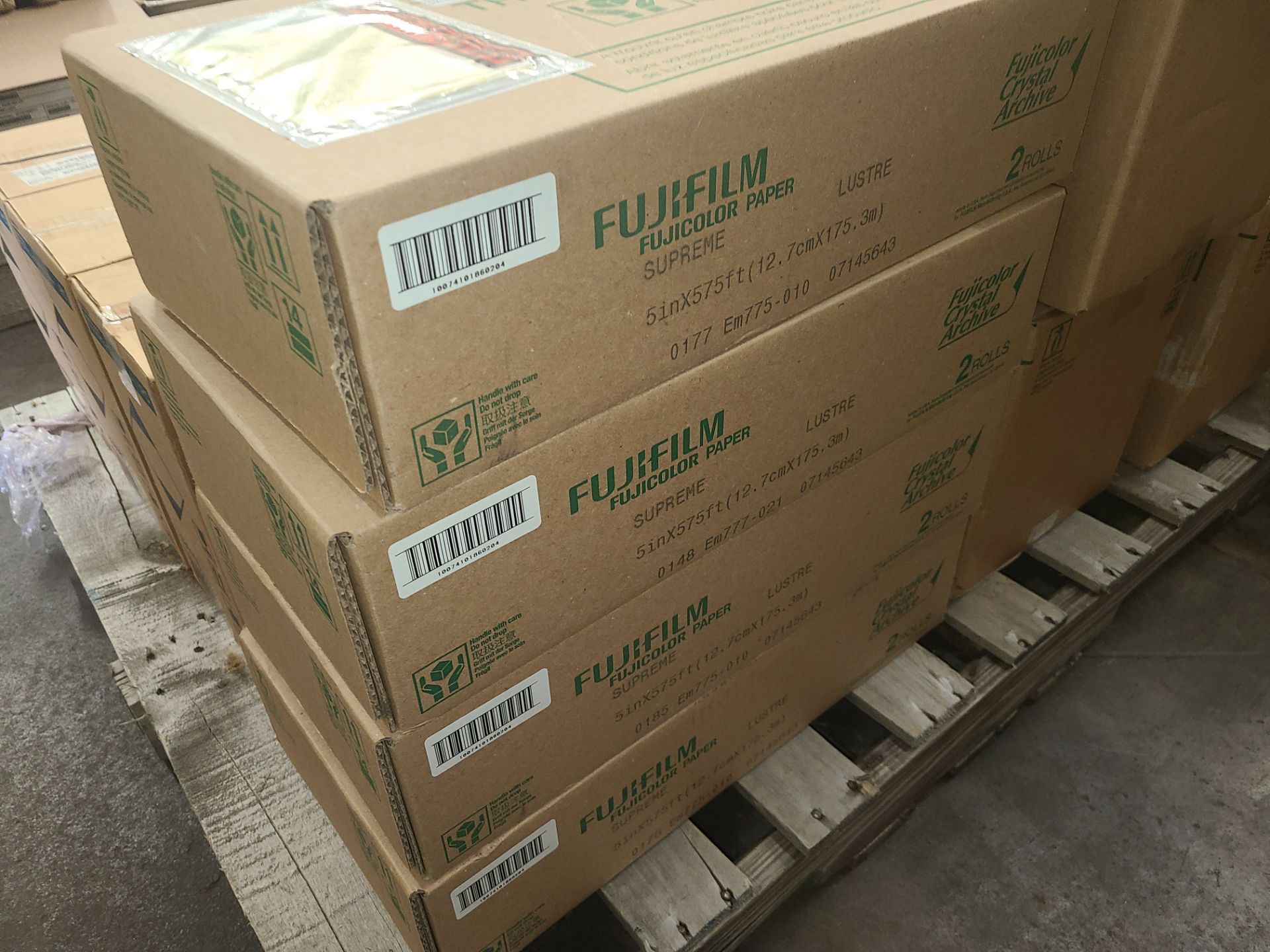 PALLET OF VARIOUS FUJIFILM PRODUCTS: (4) FUJIFILM FUJICOLOR PAPER 5"X575' SUPREME LUSTER; (6) - Image 3 of 5