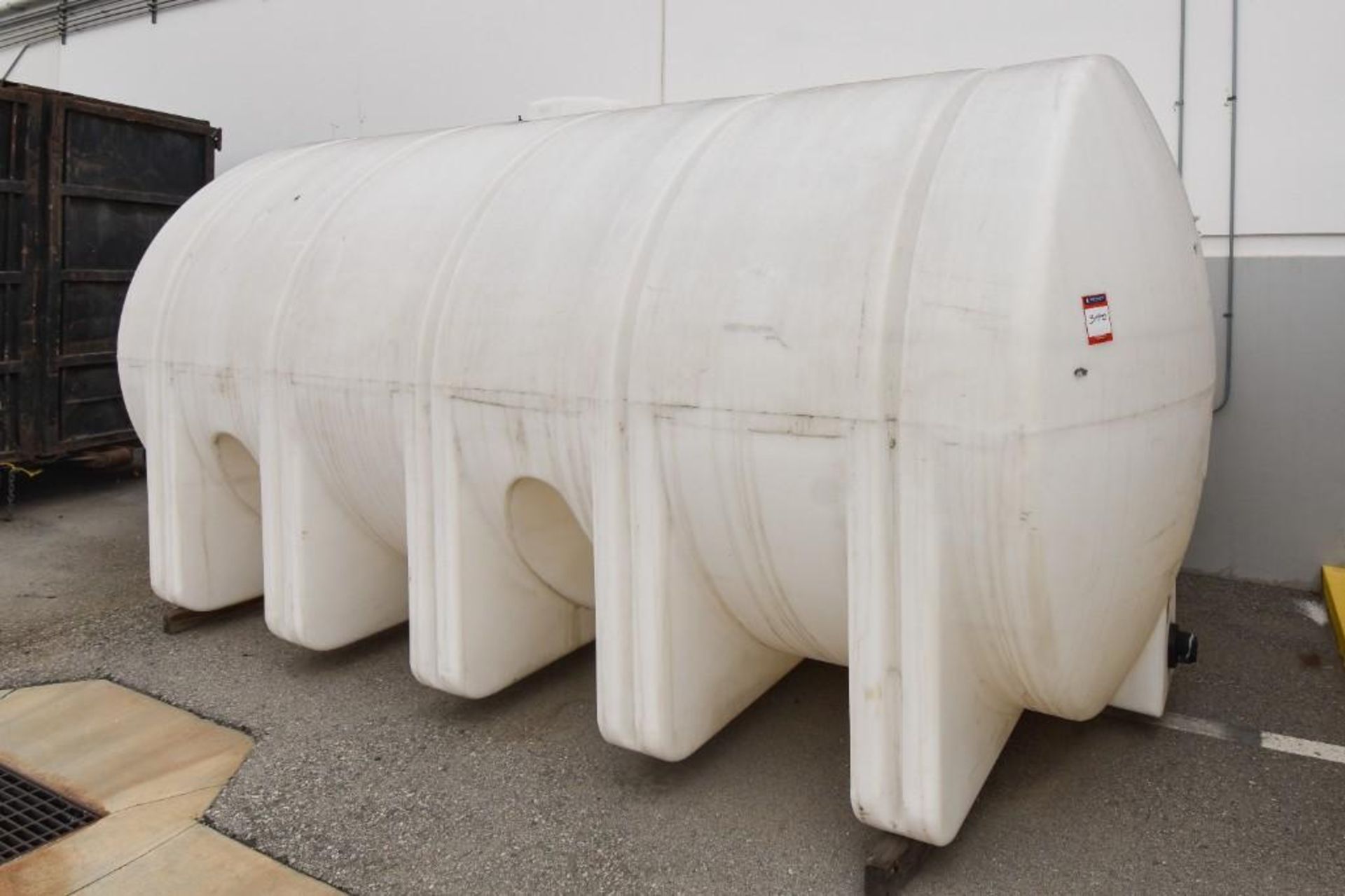 5000 Gal Liquid Storage Tank - Image 4 of 5