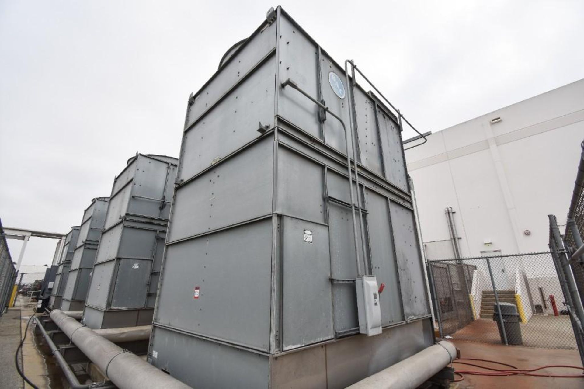 Baltimore Cooling Tower with Pump and Control Panel - Image 2 of 8