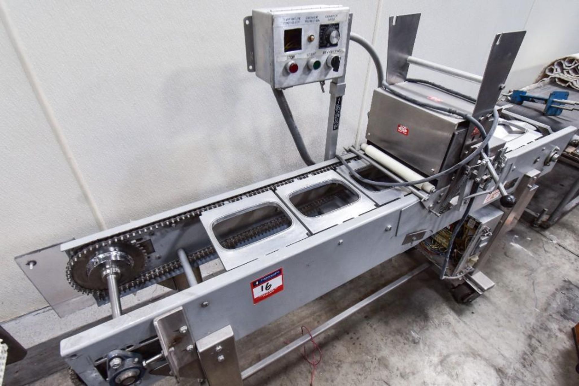 Anchor semi-automatic inline tray sealer - Image 2 of 9