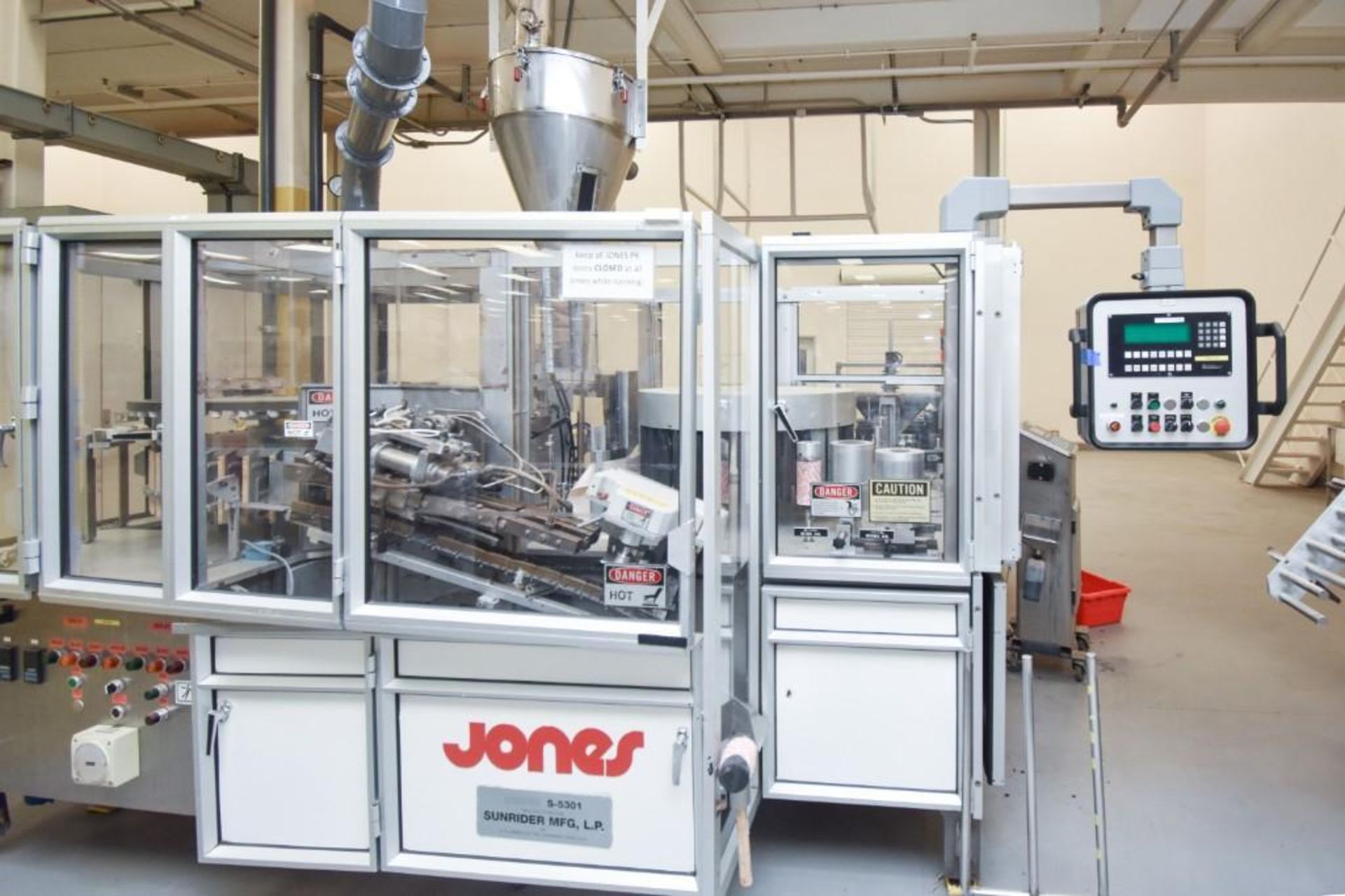 R. A. Jones PK-4000 Pouch / Sachet Filling Machine with CTC Splicer and Knife Cutoff Station - Image 3 of 12