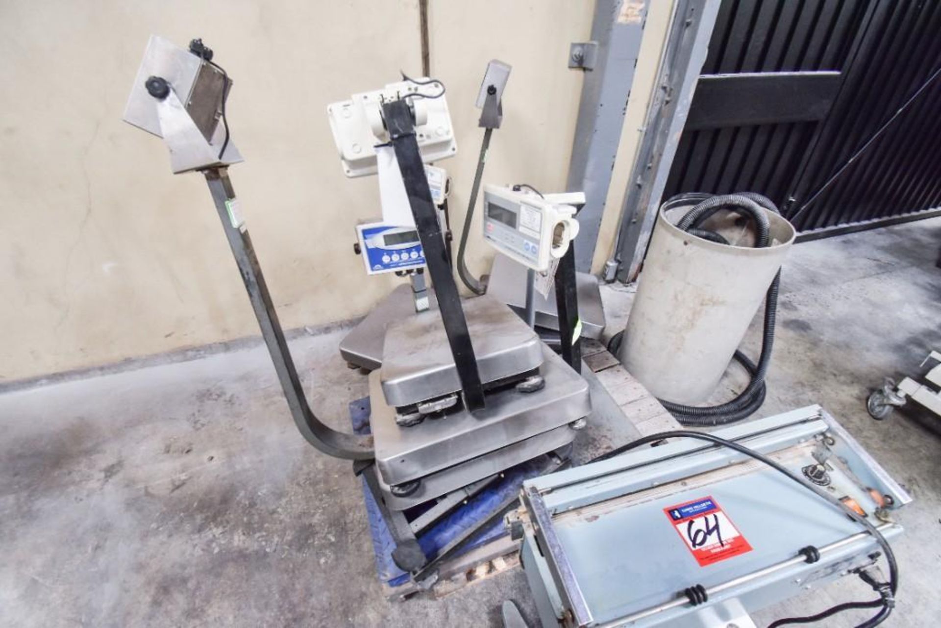 Lot of (9) Floor Scales and (1) Bag Sealer - Image 4 of 5