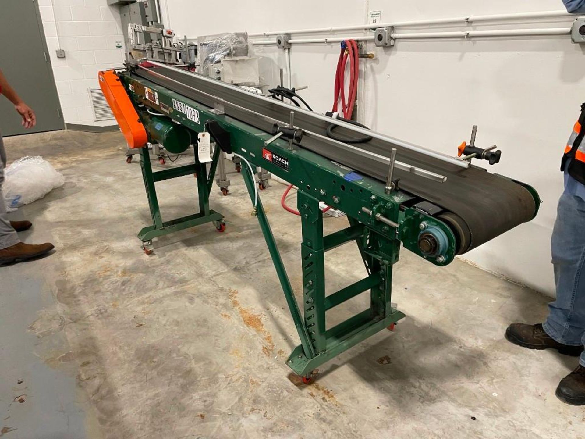 Roach Conveyor 12”W x 8’L