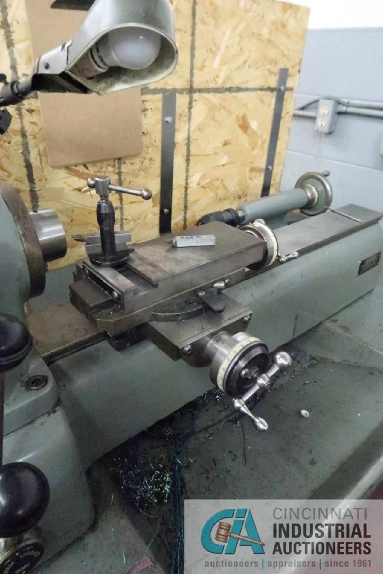 9" X 20" HARDINGE DV-59 DOVETAIL BED PRECISION LATHE; S/N DV-5-19563, COLLET CHUCK, 1-1/4" THROUGH - Image 5 of 8