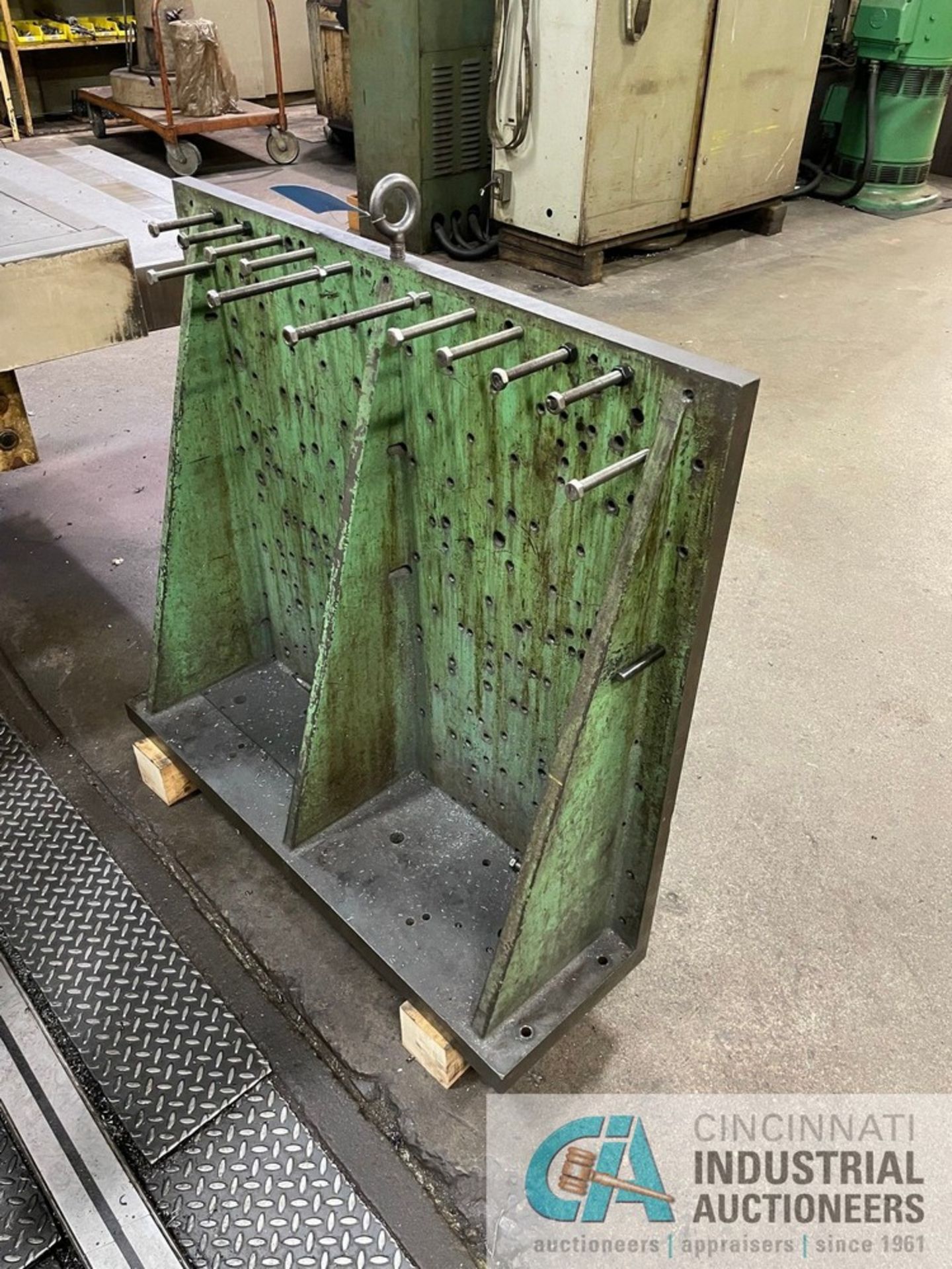 40" X 38" X 12" BASE D&T ANGLE PLATE - Image 2 of 3