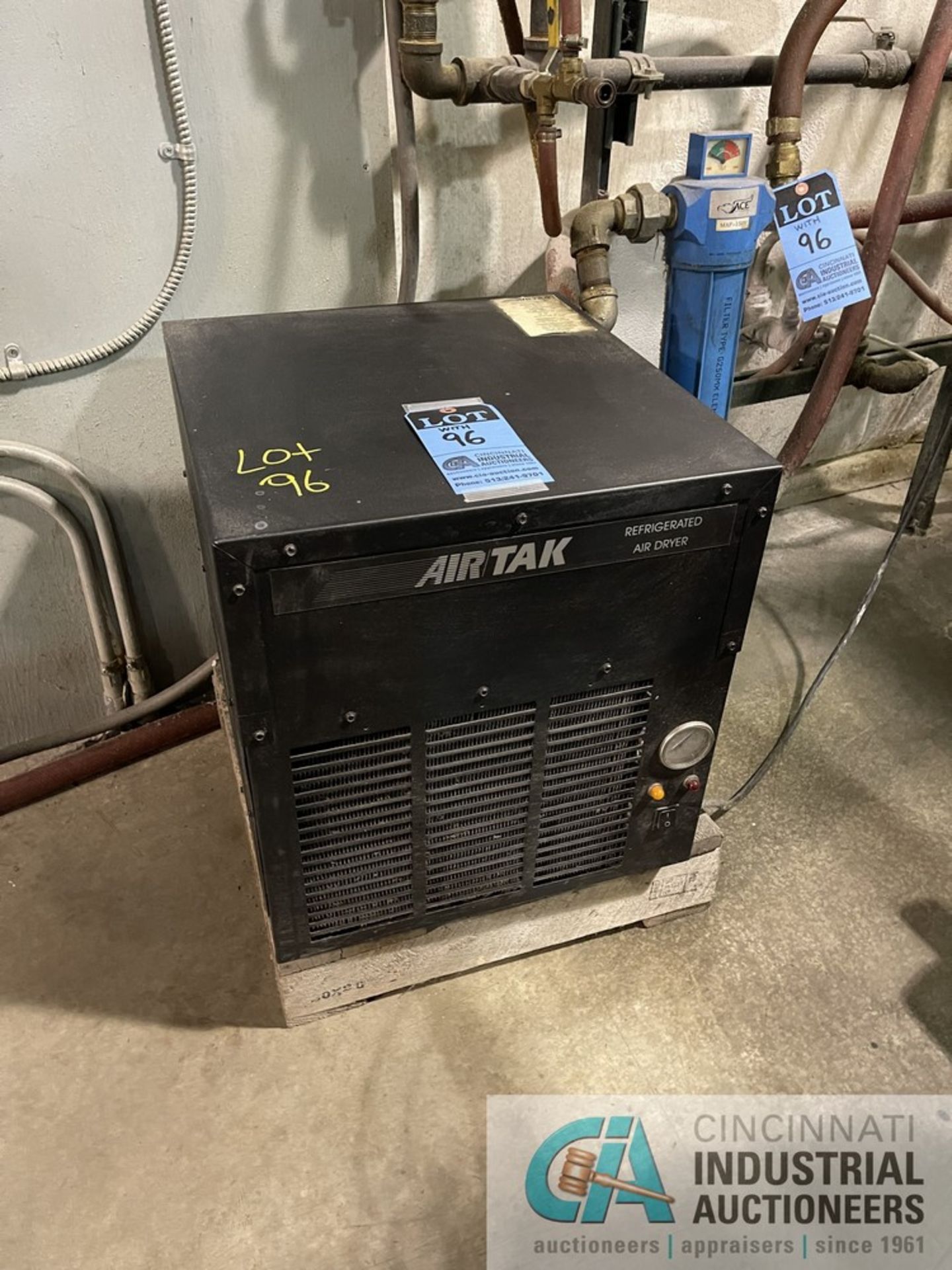 15 HP EM150 ROTARY SCREW AIR COOLED AIR COMPRESSOR; S/N 69868/22 (NEW 9-1987), 2,144 HOURS - Image 6 of 8