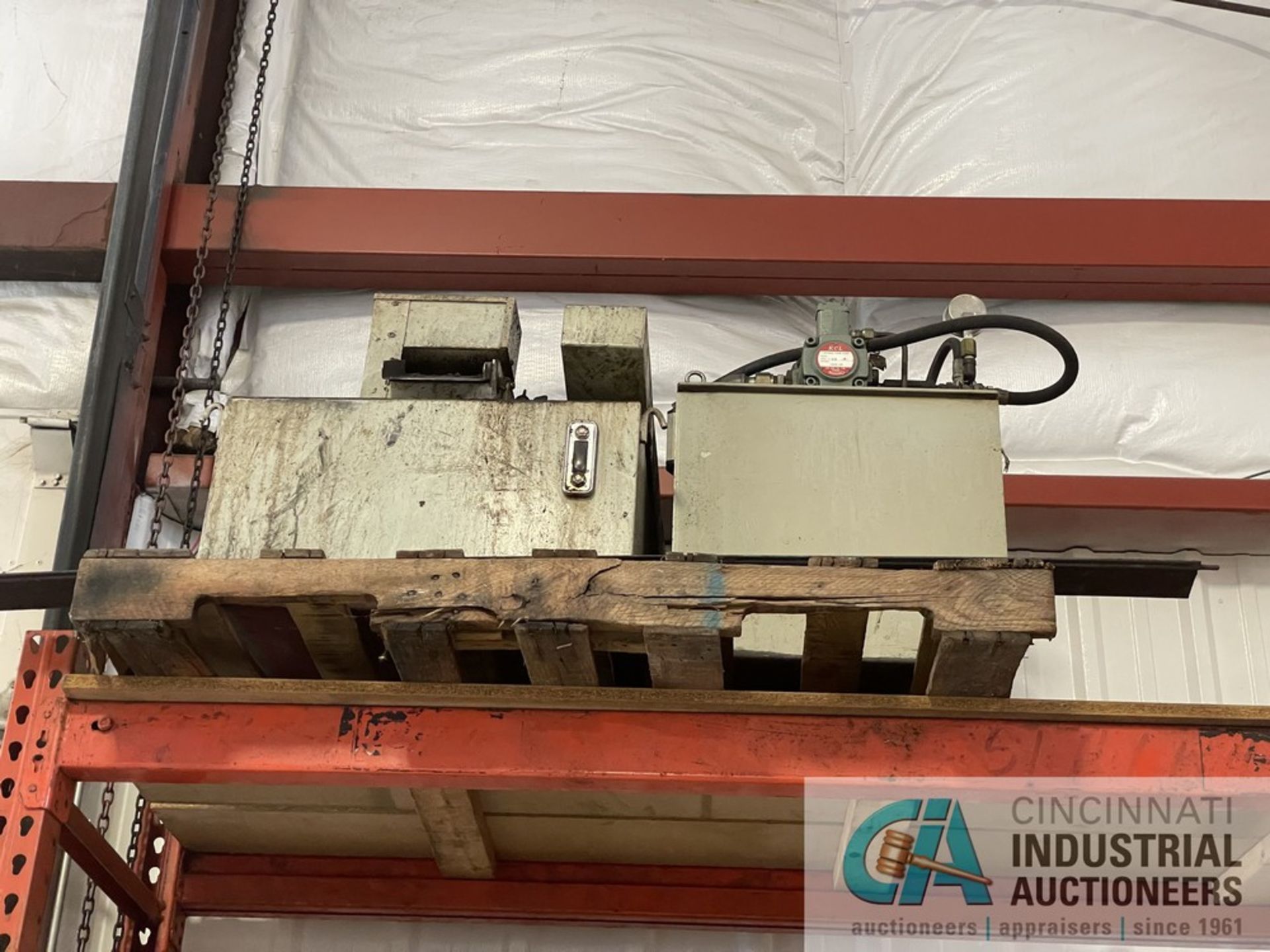****12" x 24" Kent Model KGS-63AHD Hydraulic Surface Grinder; s/n 97016313, Hydraulic Unit And - Image 11 of 13
