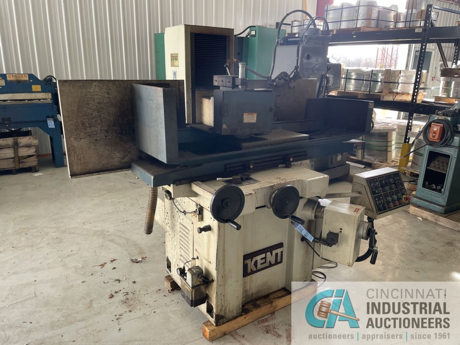 ****12" x 24" Kent Model KGS-63AHD Hydraulic Surface Grinder; s/n 97016313, Hydraulic Unit And - Image 2 of 13