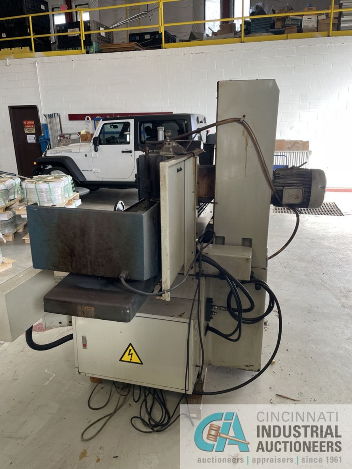 ****12" x 24" Kent Model KGS-63AHD Hydraulic Surface Grinder; s/n 97016313, Hydraulic Unit And - Image 5 of 13