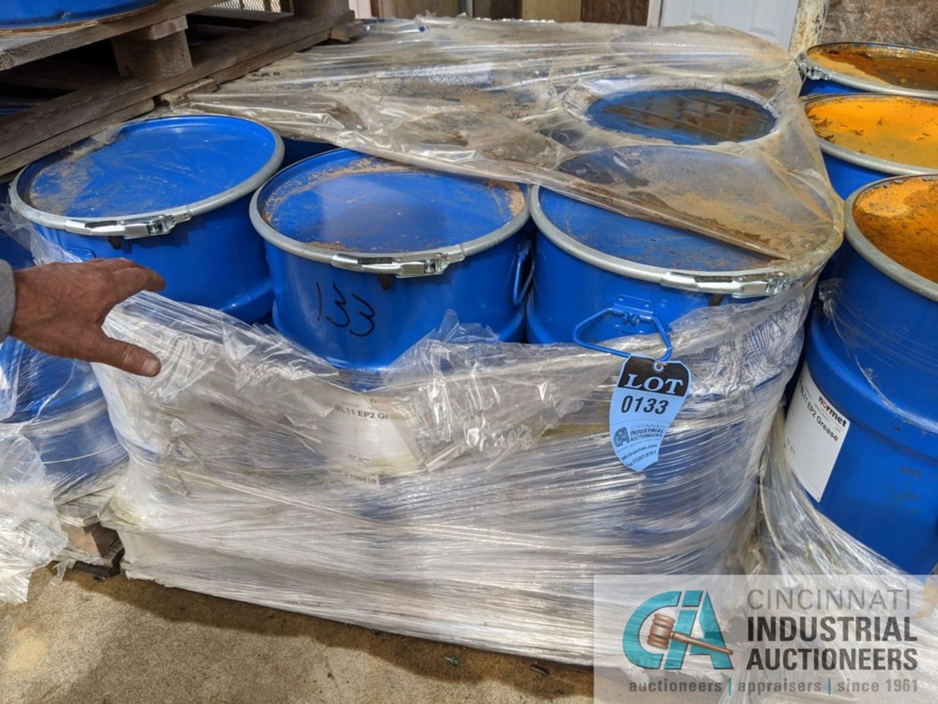 50 KG DRUMS OF VIRGIN TAMGREASE BL11 EP2 GREASE **LOCATED AT 128 STEUBENVILLE AVE., CAMBRIDGE,
