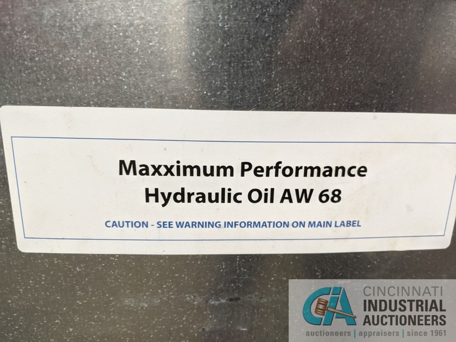 300 GALLON SAFETY TOTE OF HYDRAULIC OIL AW 68 **LOCATED AT 128 STEUBENVILLE AVE., CAMBRIDGE, OHIO - Image 2 of 2