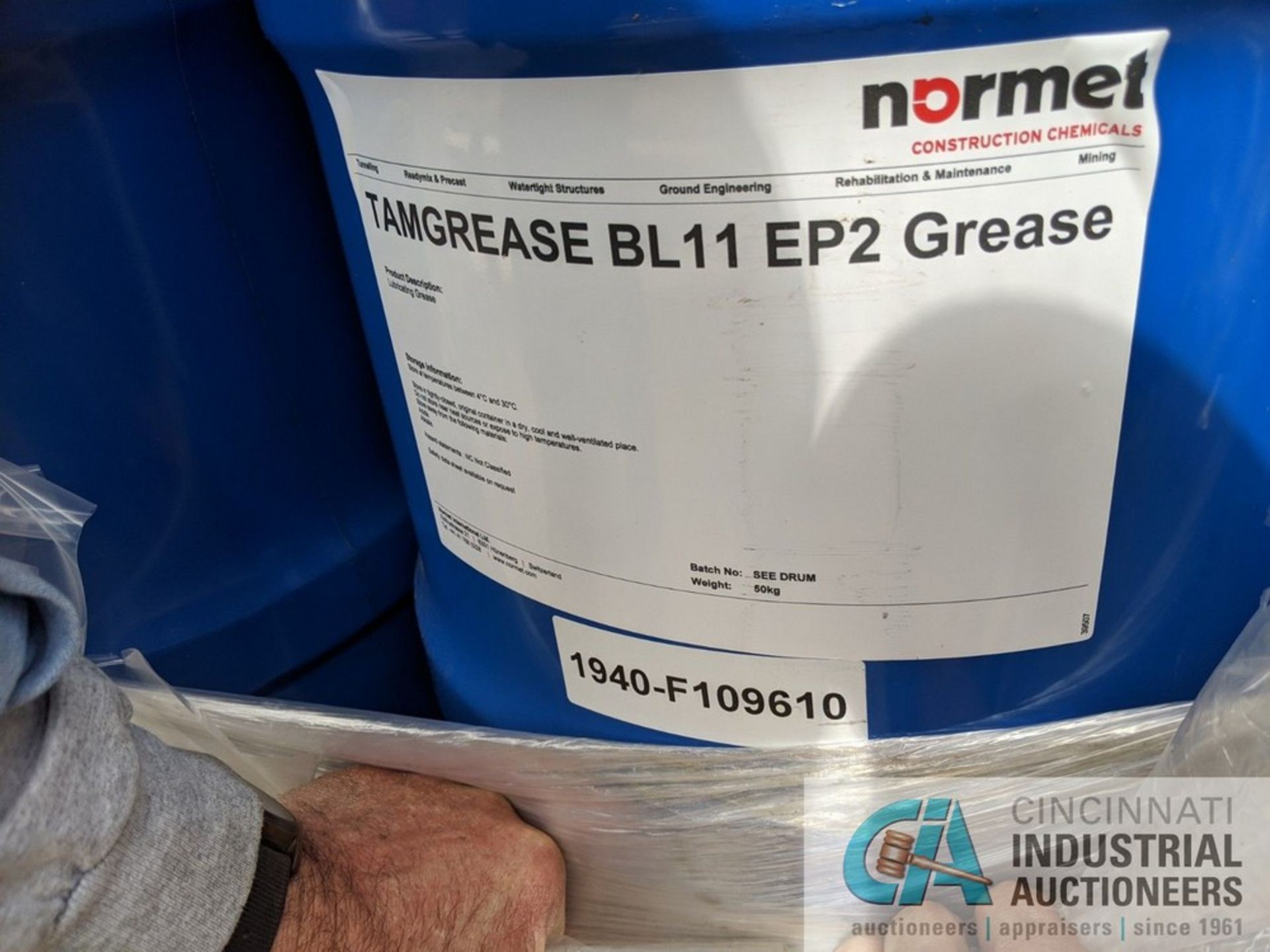 50 KG DRUMS OF VIRGIN TAMGREASE BL11 EP2 GREASE **LOCATED AT 128 STEUBENVILLE AVE., CAMBRIDGE, - Image 2 of 2