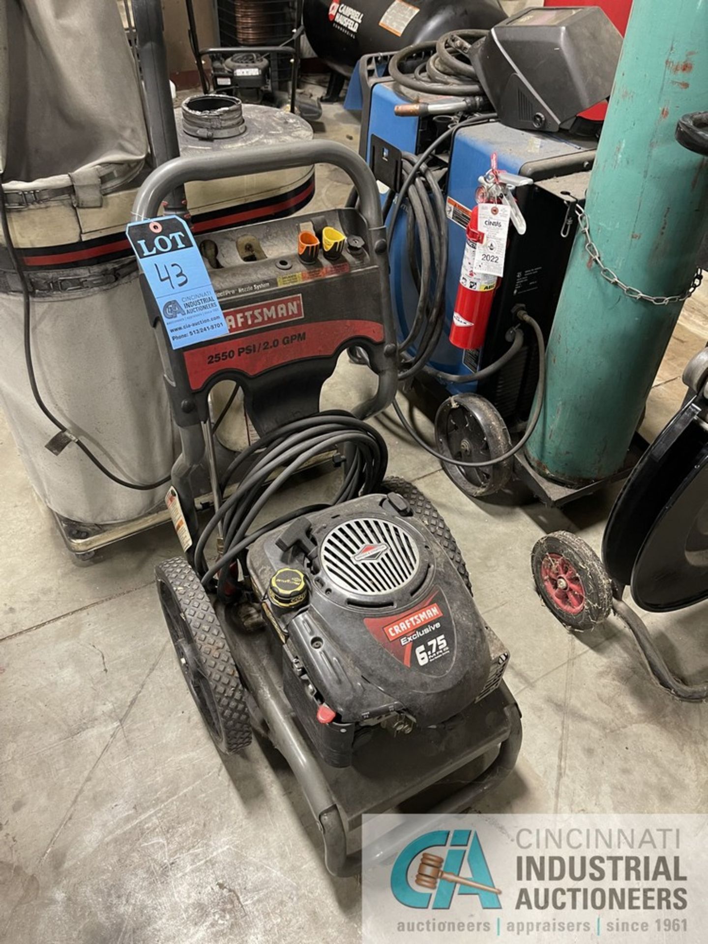 2,550 PSI GAS POWERED CRAFTSMAN PRESSURE WASHER - Image 3 of 3