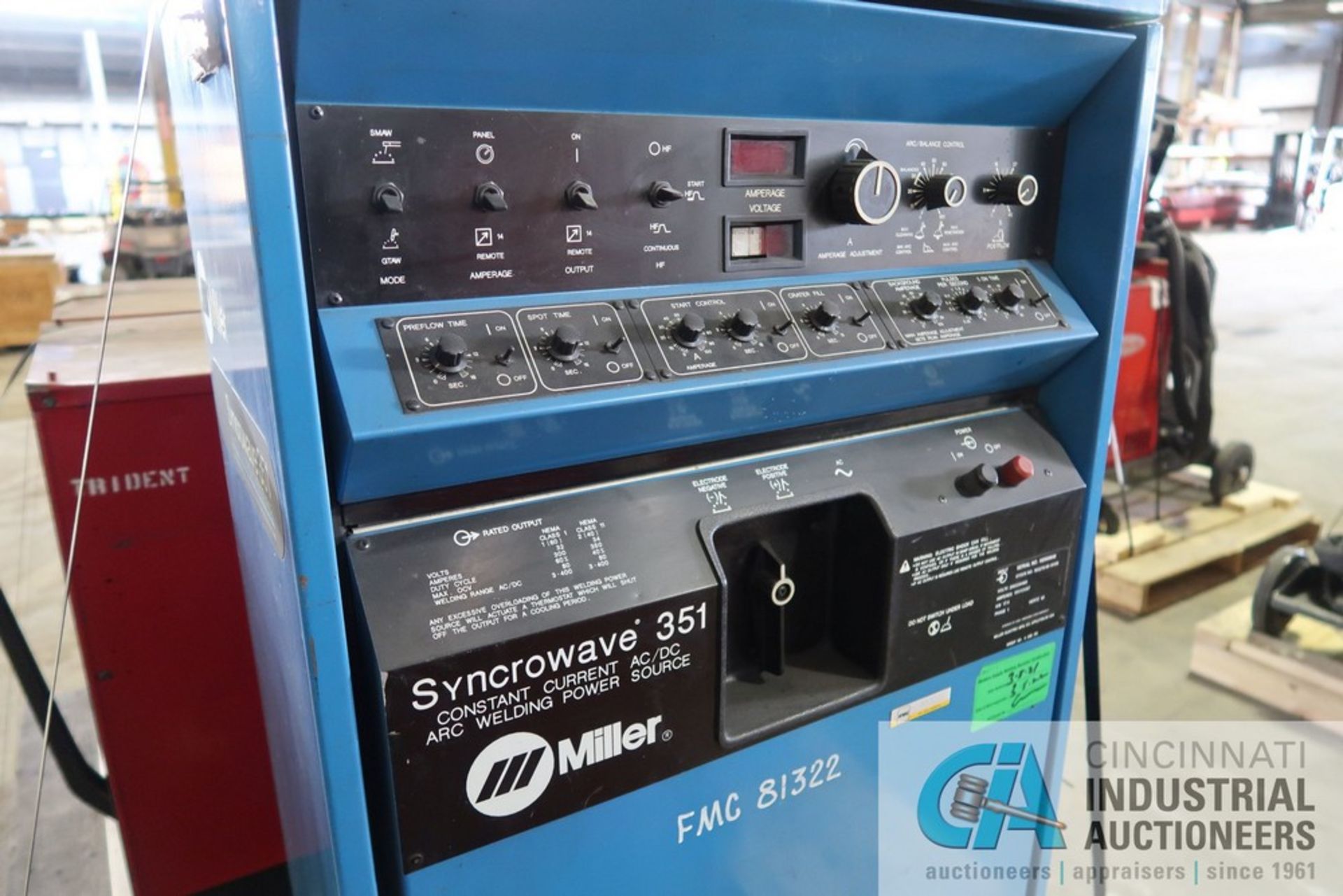 350 AMP MILLER MODEL SYNCHROWAVE 351 CC AC/DC TIG WELDING POWER SOURCE S/N KE669640 - Image 3 of 5