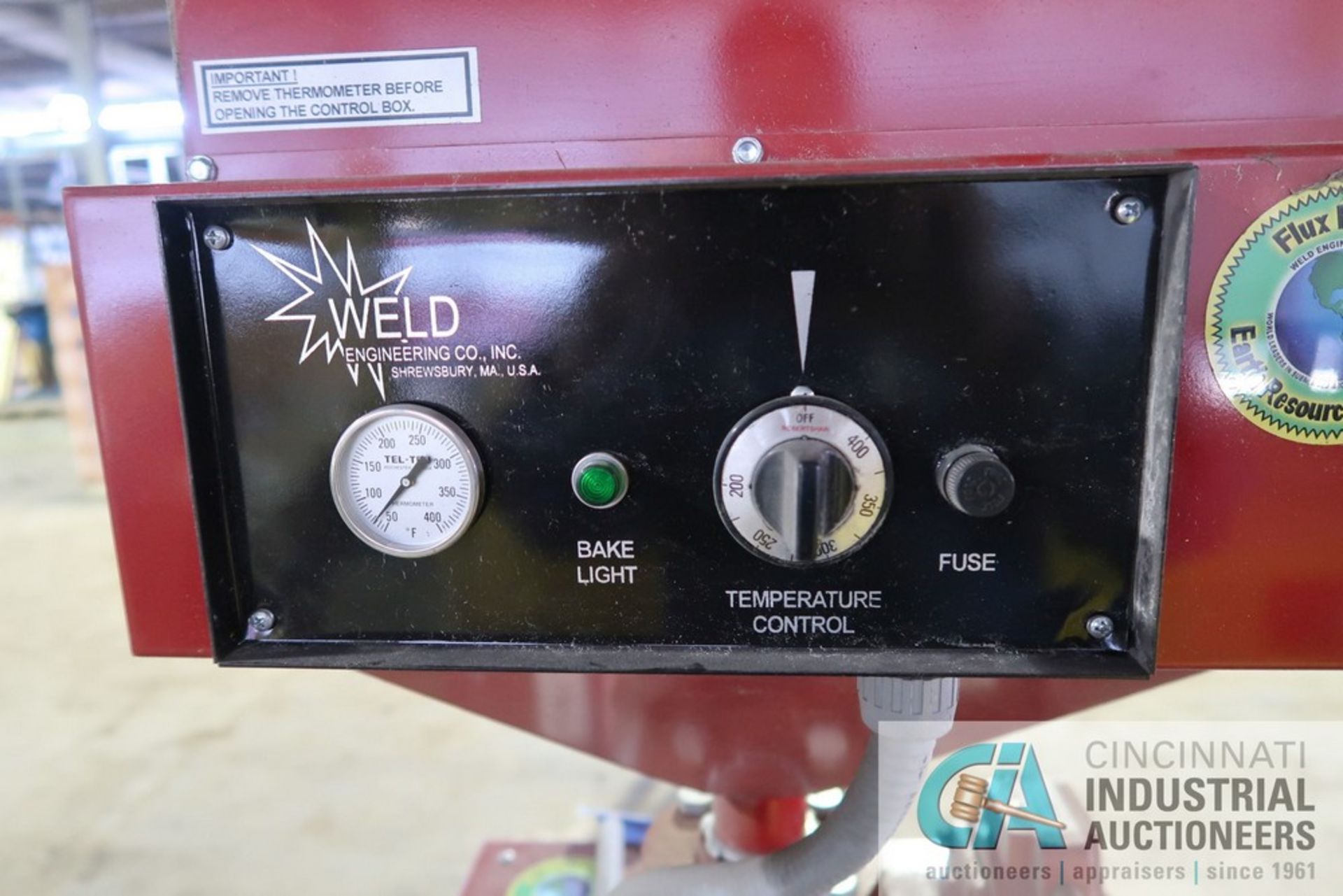 ****WELD ENGINEERING/LINCOLN ELECTRIC FLUX TEMPERATURE CONTROL FLUX HOPPER WITH WELD ENGINEERING/ - Image 6 of 9