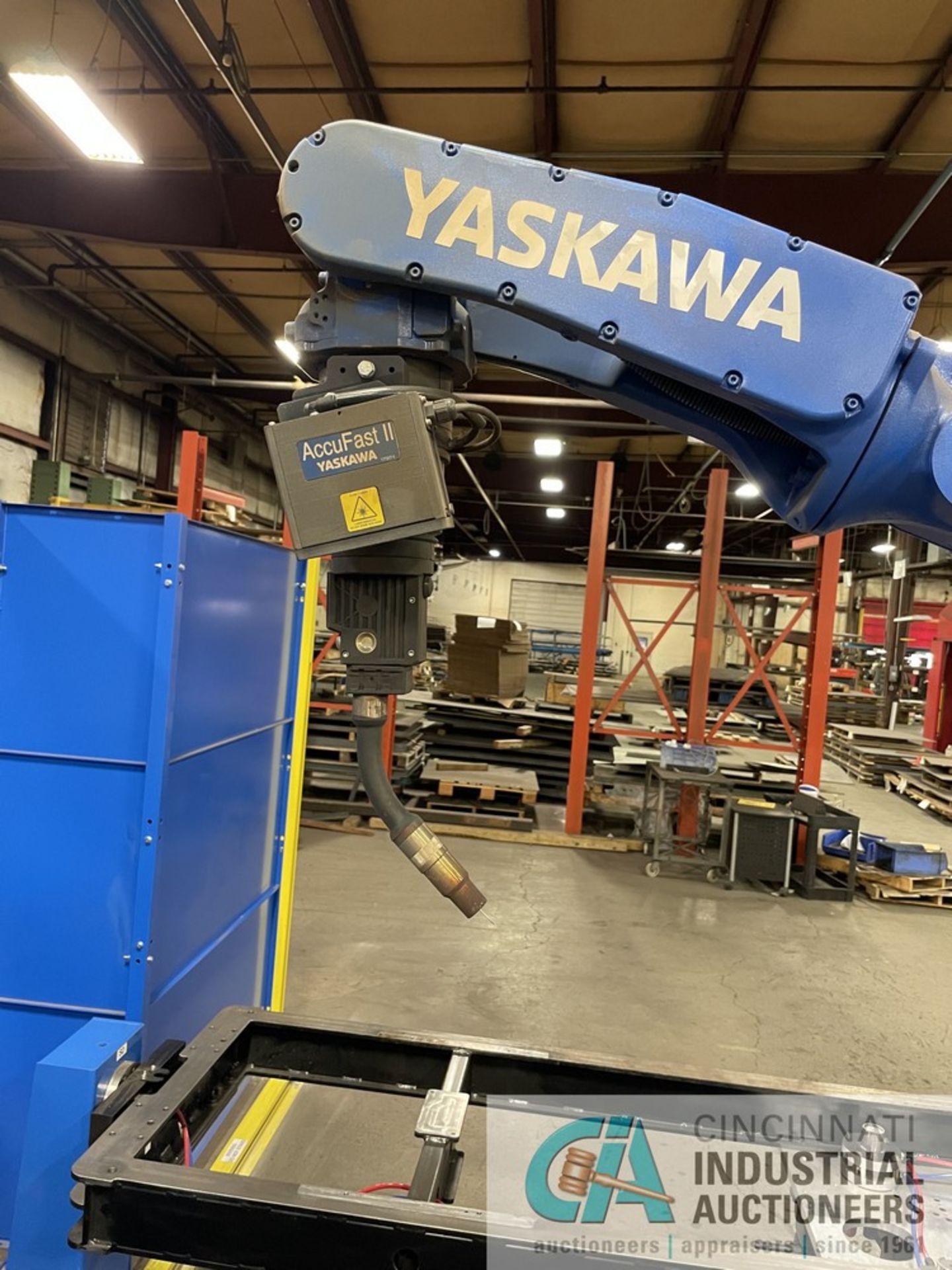 YASKAWA MODEL ARC WORLD ROBOTIC WELDER; S/N N/A (NEW 2020), (2) 34" X 115" TRUNNION TYPE WELDING - Image 6 of 24