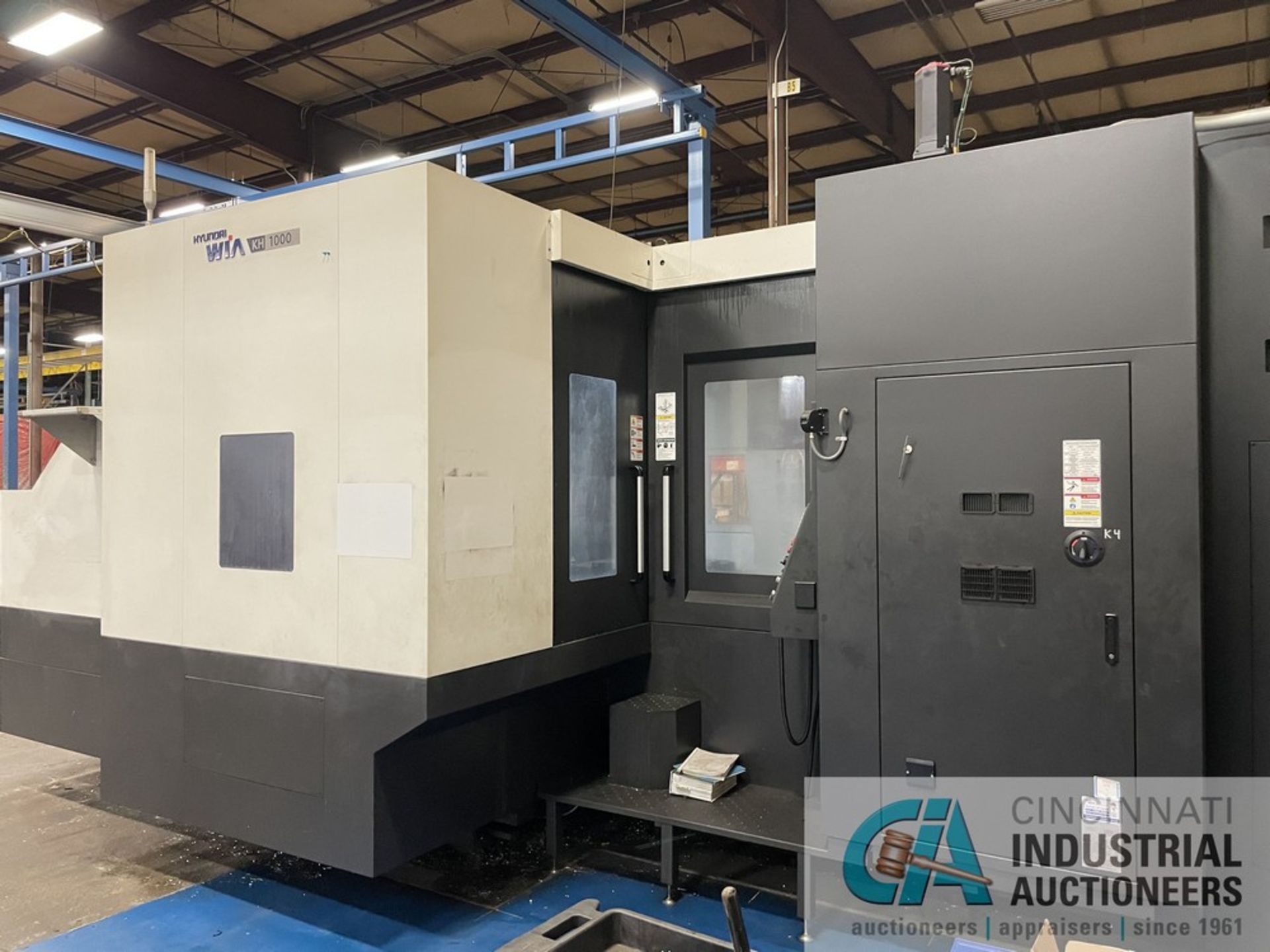 ***HYUNDAI WIA KH1000 CNC HORIZONTAL MACHINING CENTER; S/N G3789-0163 (NEW 12-2018) - Image 8 of 31