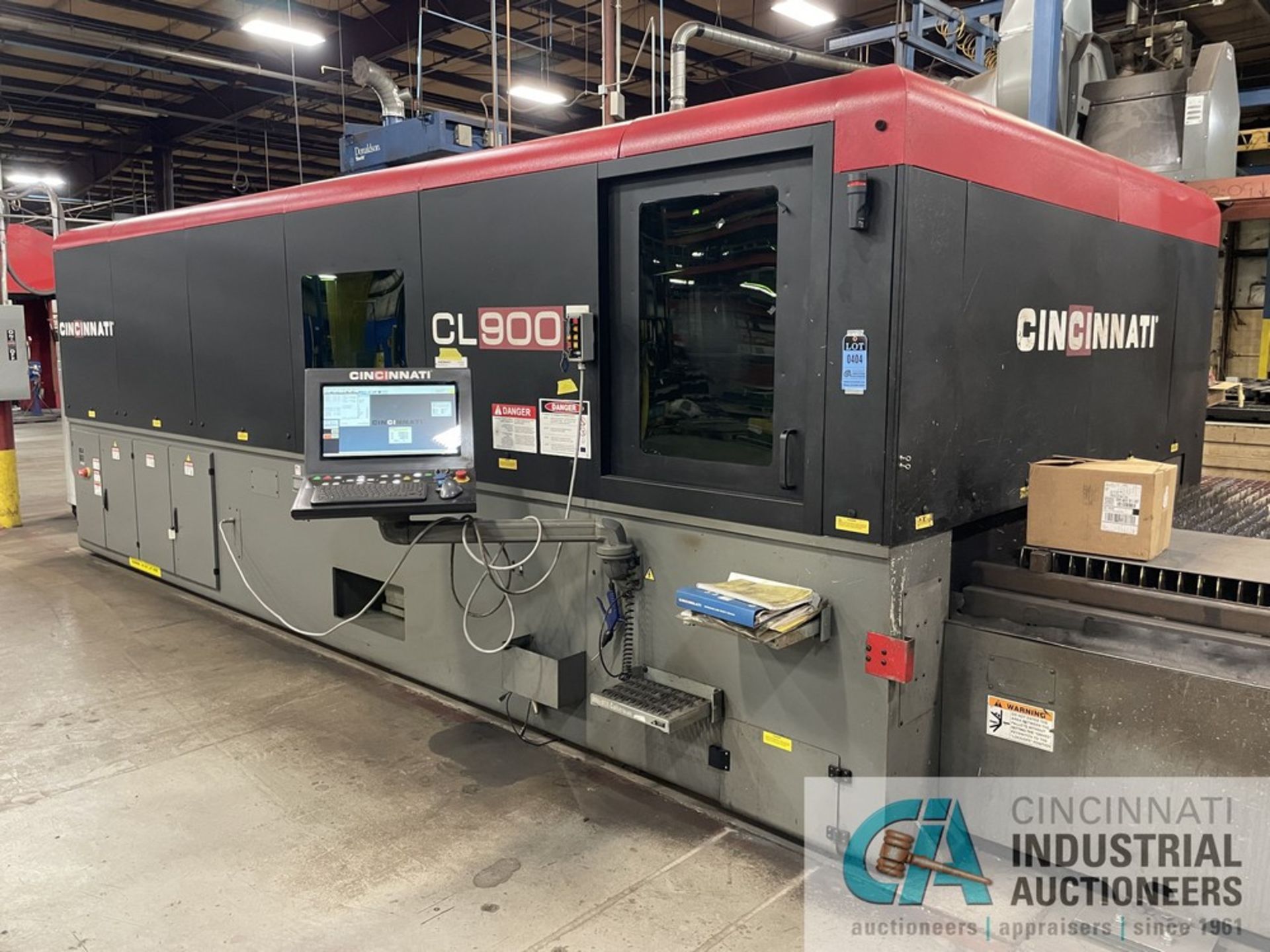 8,000 WATT CINCINNATI MODEL CL-980-6X12 CNC FIBER LASER CUTTING SYSTEM; S/N 056611, 78 3/4" X 157 - Image 4 of 26